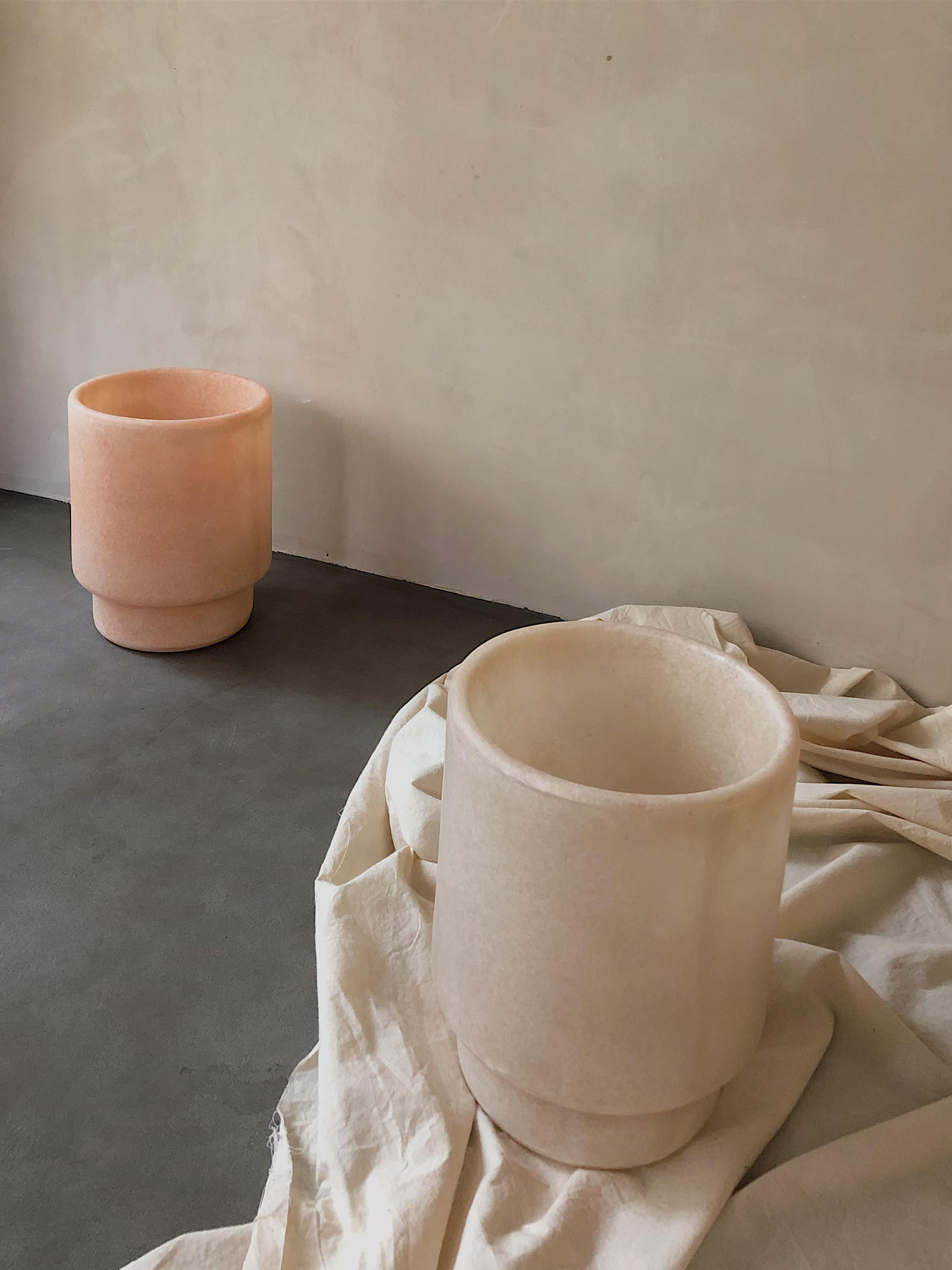 Minimalist Organic Form, Natural Beige Fiberglass Vase by kar For Sale 5
