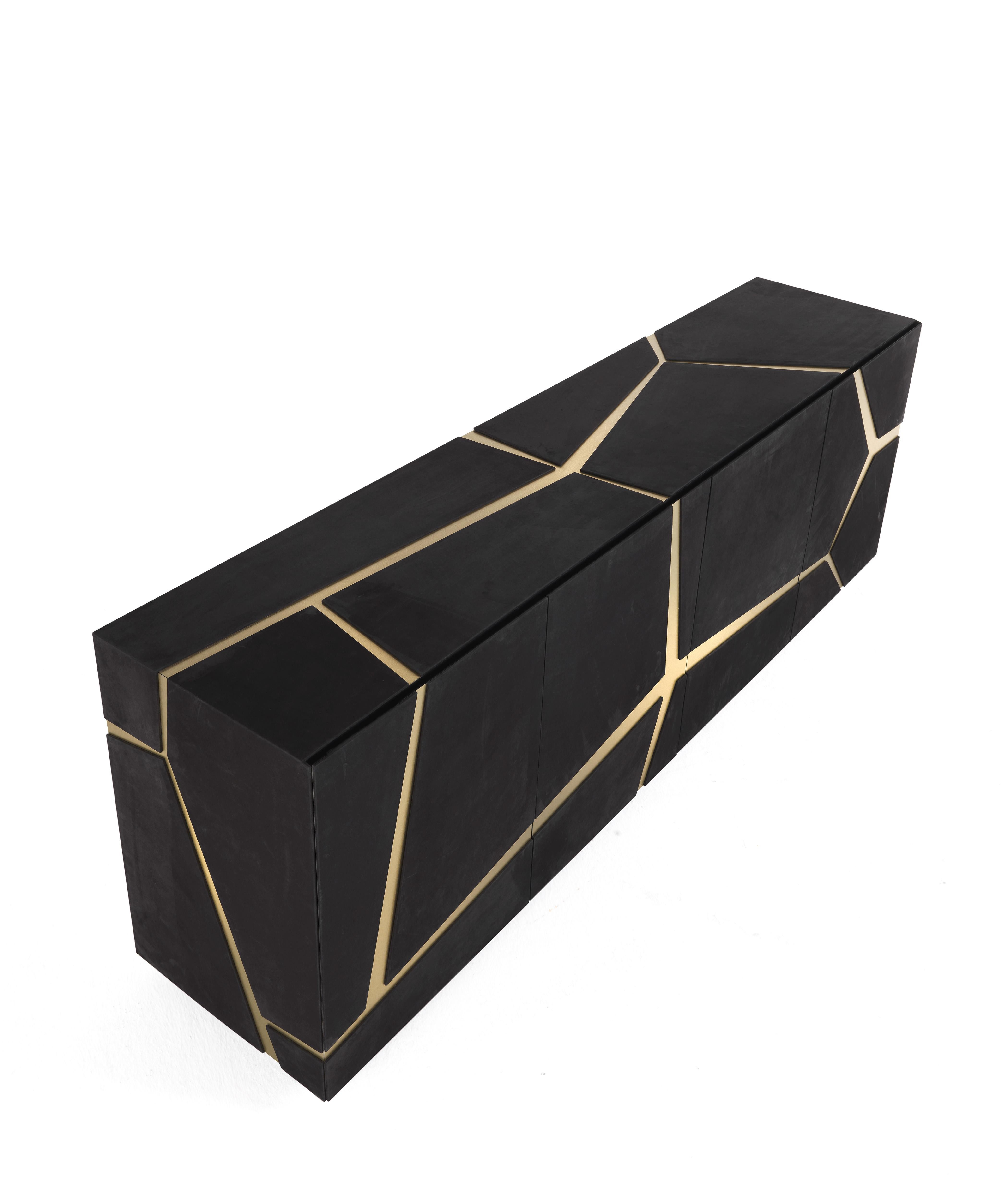 Modern 21st Century Tonga Sideboard in Leather by Roberto Cavalli Home Interiors For Sale