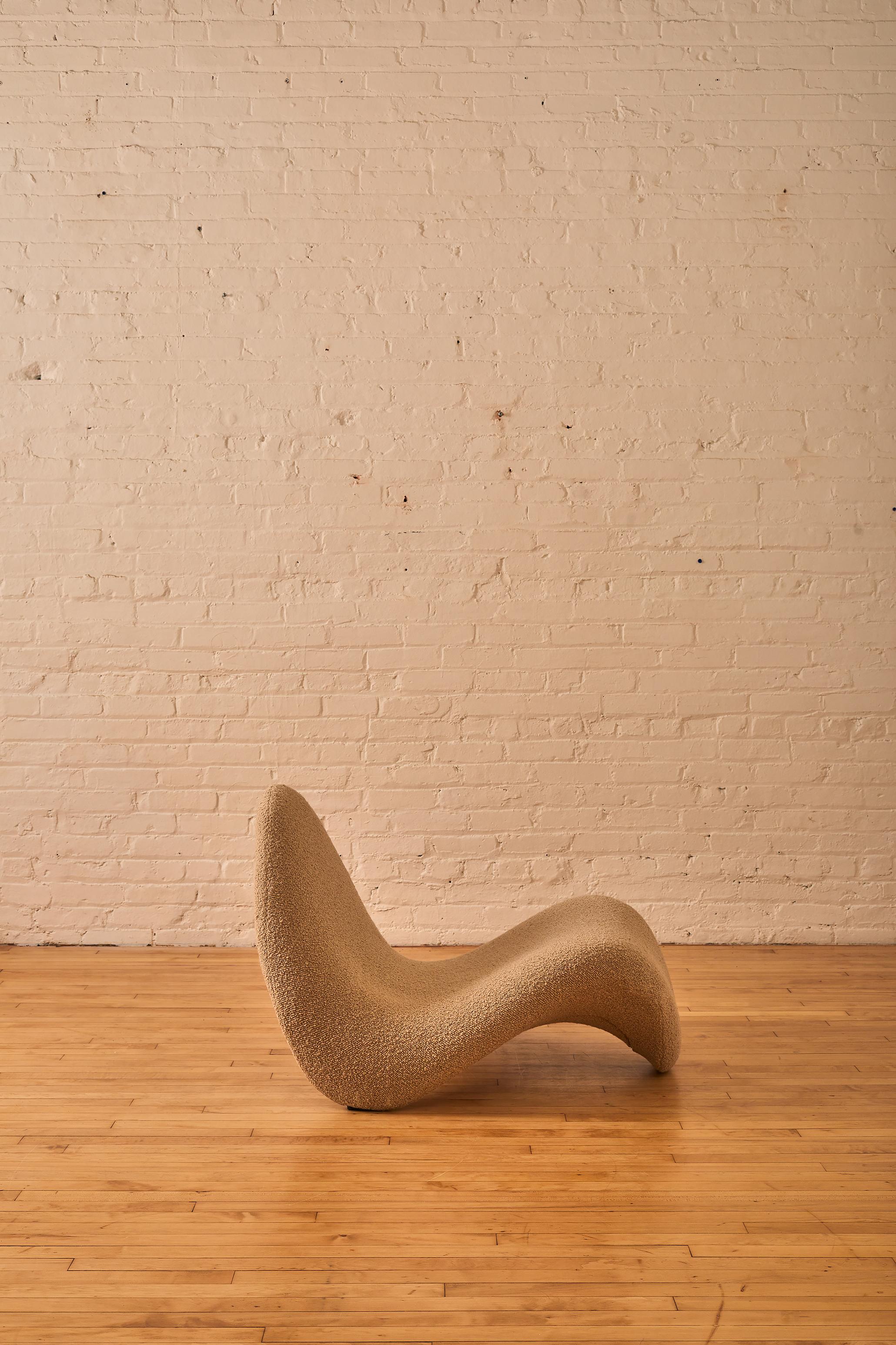 Mid-Century Modern Chaise Tongue « Modèle F577 » de Pierre Paulin