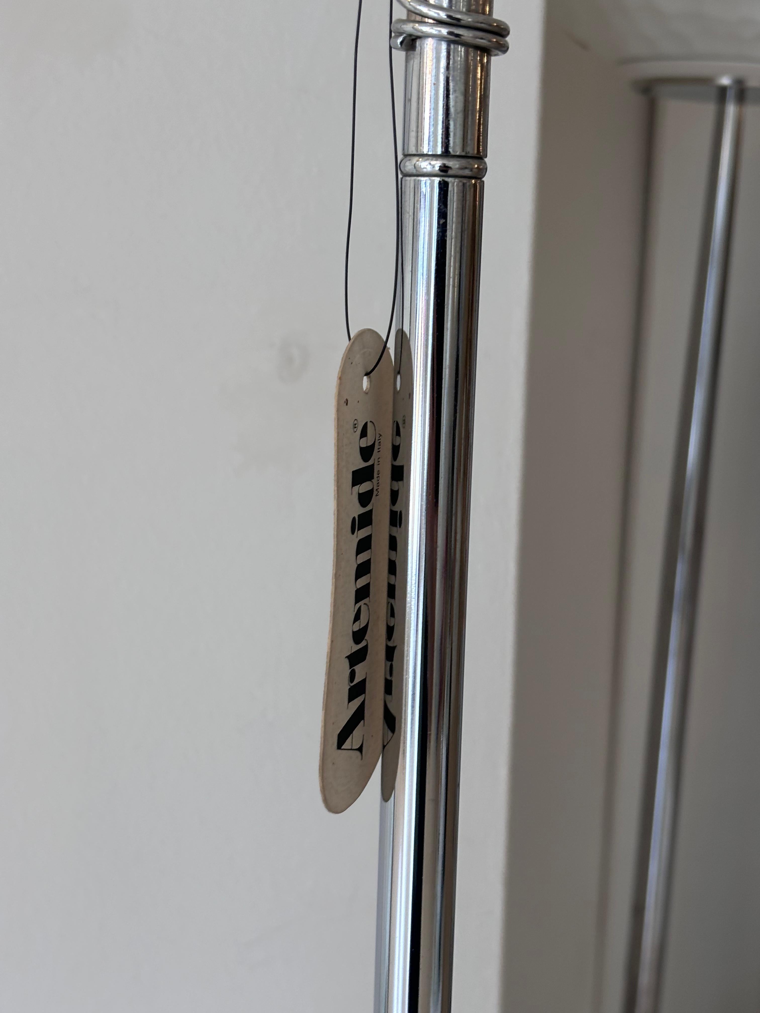Lampada da terra di Toni Cordero Artemide mod. Priamo Design anni '90 2