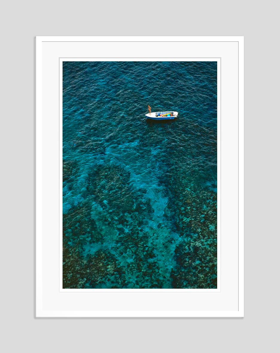 A Boat At Nassau

1960

A single boat drifts across the sea at the Lyford Club, Nassau, the Bahamas, 1960

by Toni Frissell

40 x 60