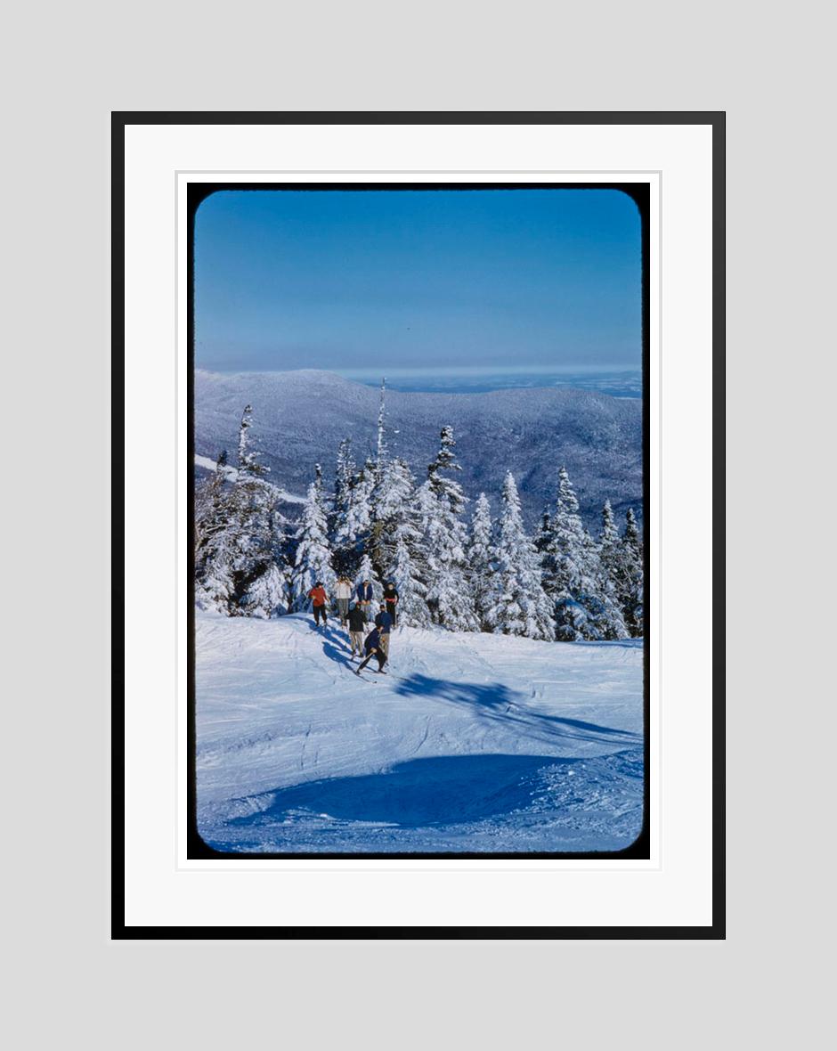 A Mountain View 

1955

Skiers at the Stowe Mountiain resort, Vermont, USA, 1955.

by Toni Frissell

16x20 inches / 41 x 51 cm paper size 
Archival pigment print
unframed 
(framing available see examples - please enquire) 

Limited Signature Stamped