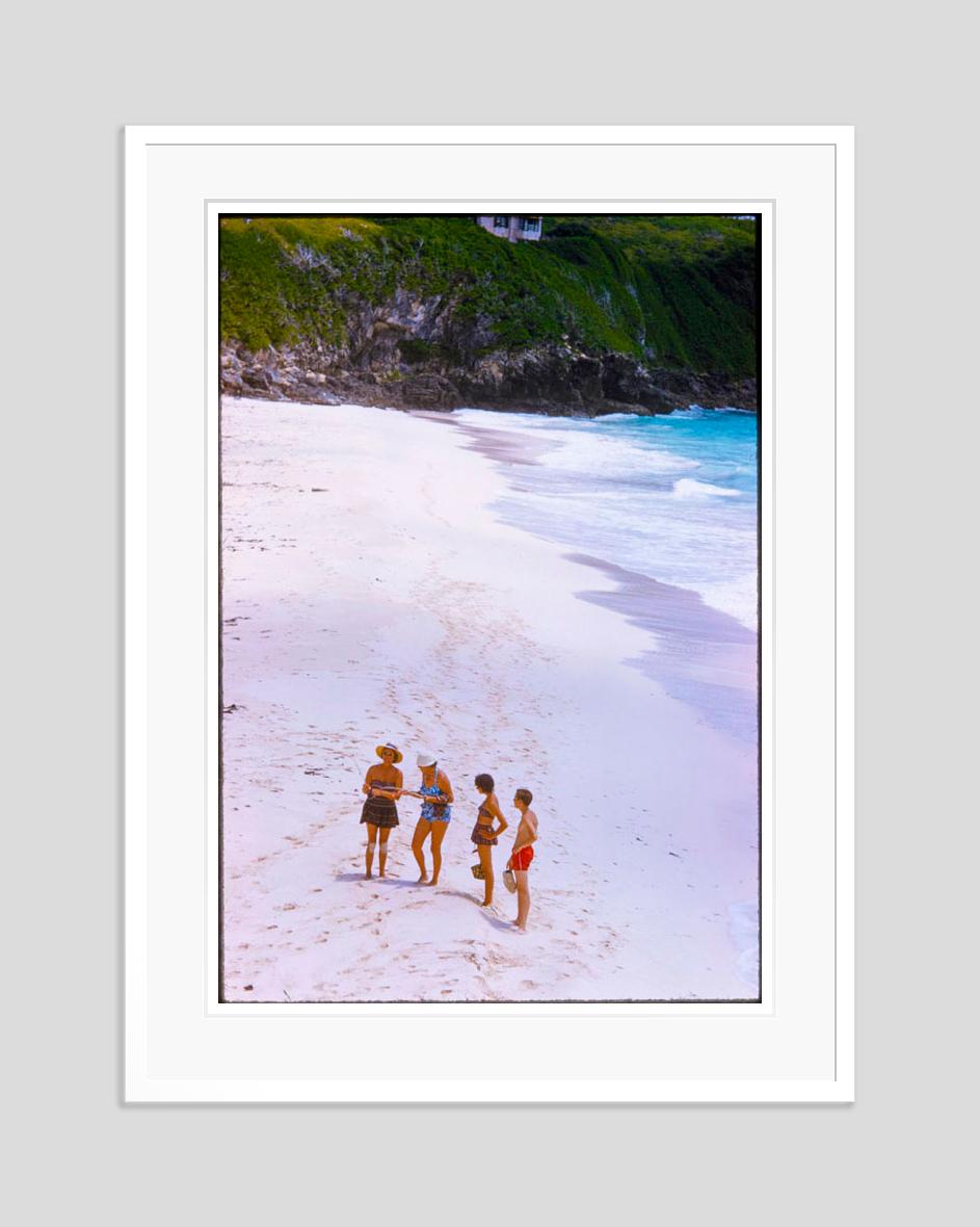 Beachgoers In Bermuda 1960 Oversize Limited Signature Stamped Edition  - Modern Photograph by Toni Frissell