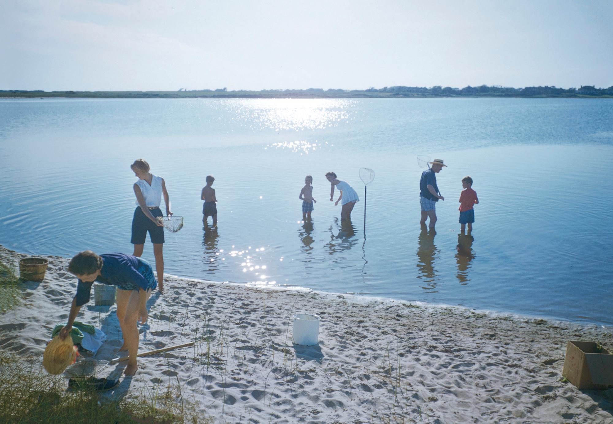 Landscape Photograph Toni Frissell - Crabbing In The Hamptons Oversize Limited Signature Stamped Edition
