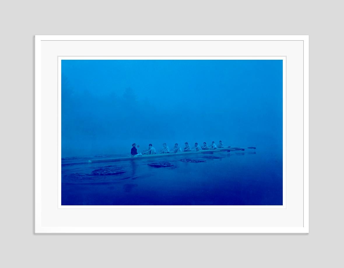 Eight Man Crew 1960 Oversize Limitierte Signatur gestempelte Auflage (Moderne), Photograph, von Toni Frissell