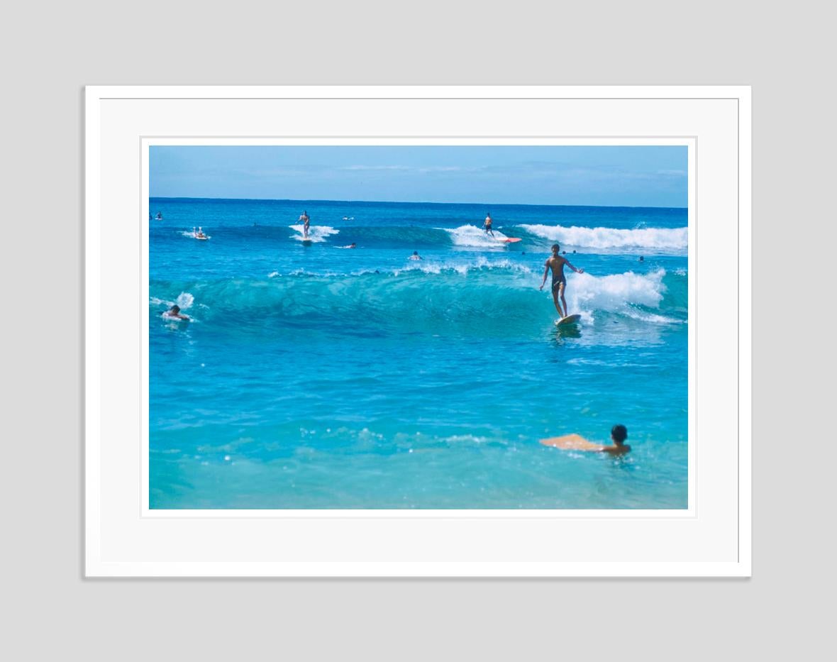 Escenas hawaianas 1957 Edición limitada sellada con firma - Photograph Moderno de Toni Frissell