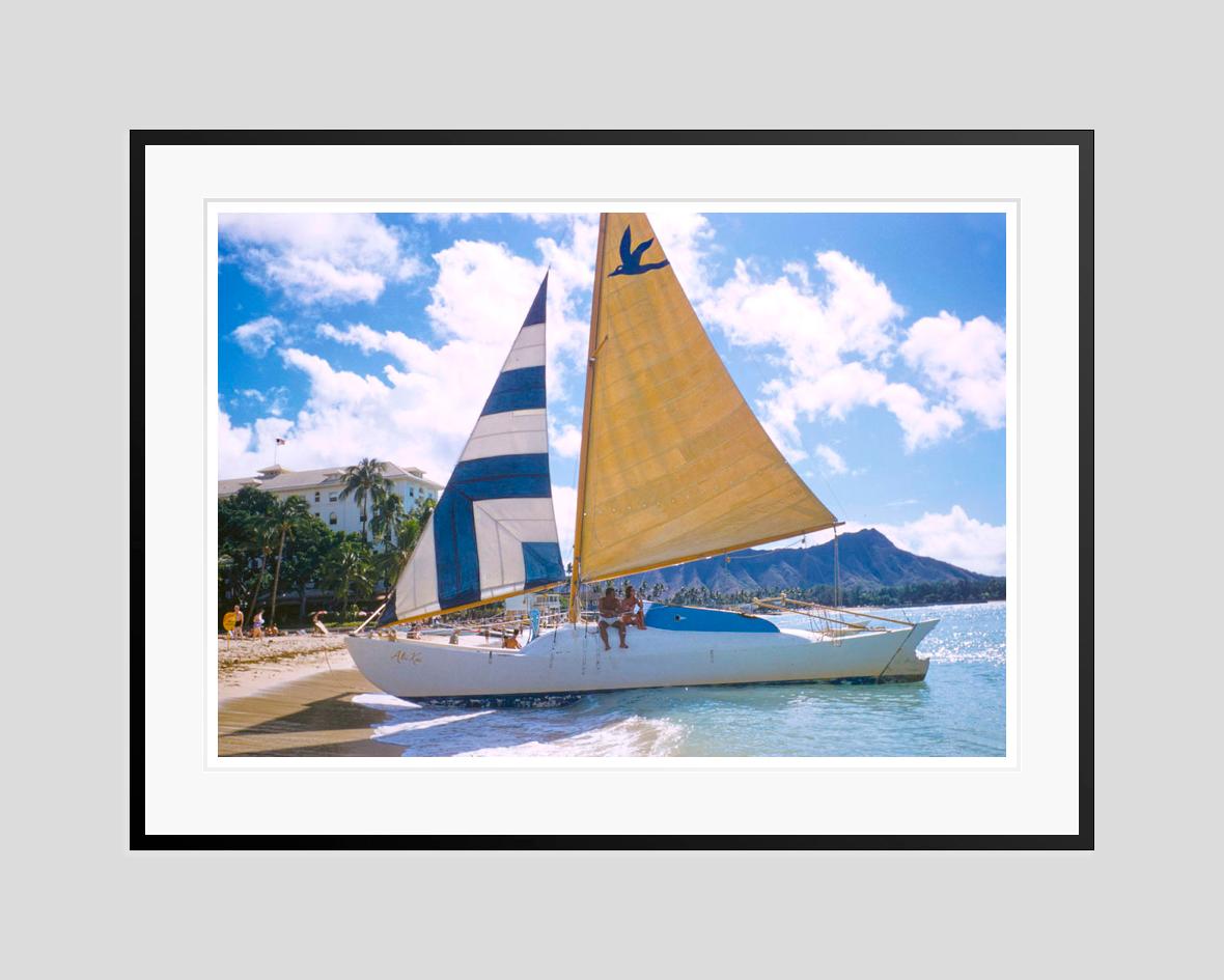 Hawaiianische Szenen in Übergröße, limitierte, gestempelte Auflage von 1957 (Violett), Color Photograph, von Toni Frissell