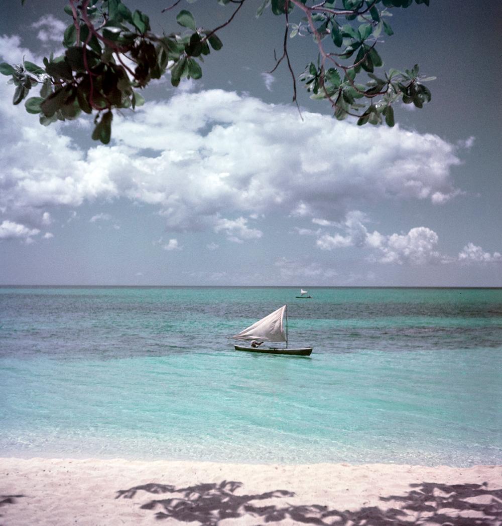Toni Frissell Color Photograph - Jamaica Sailing 1948 Oversize Limited Signature Stamped Edition