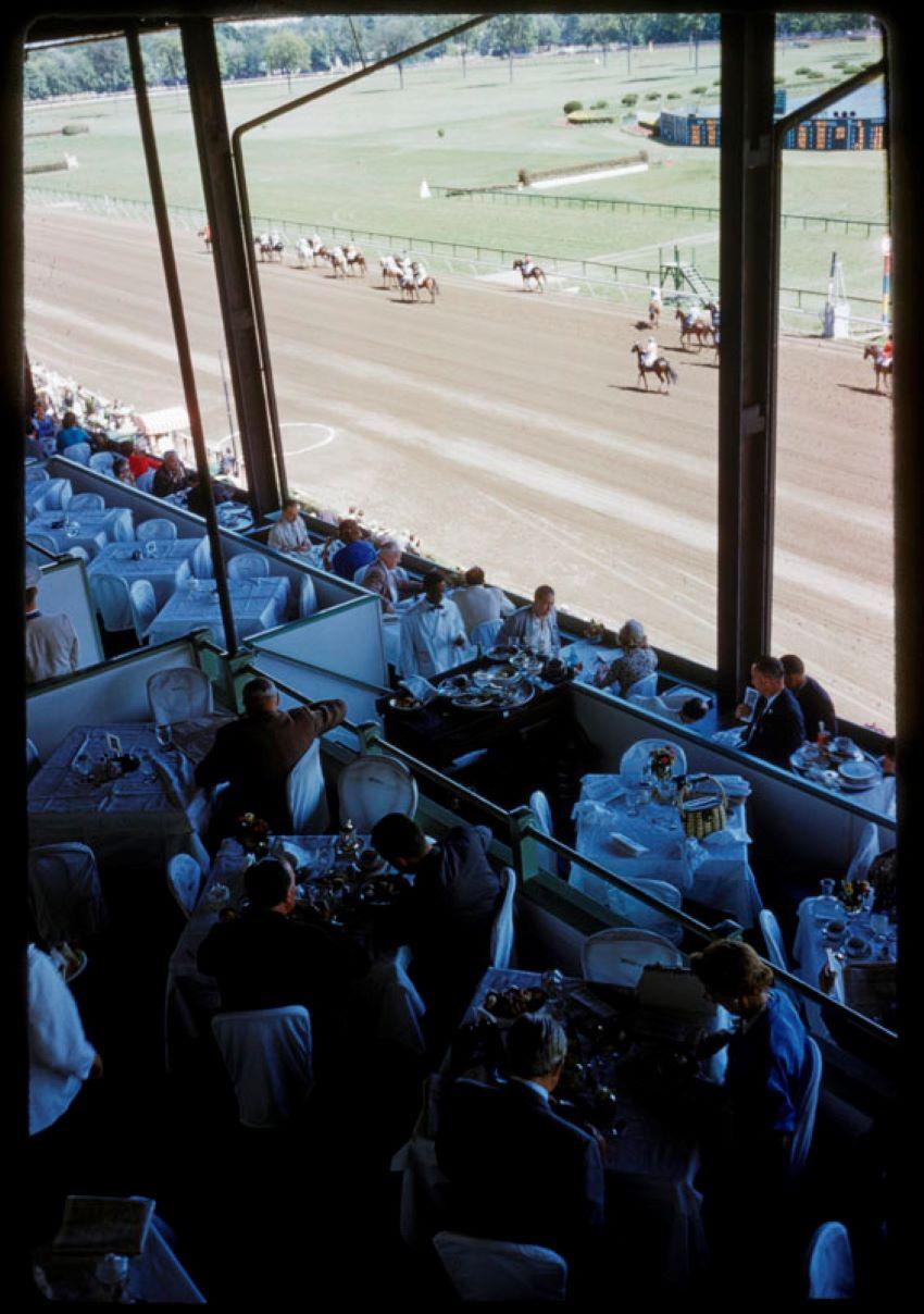Toni Frissell Color Photograph - Racegoers At Saratago  1960 Oversize Limited Signature Stamped Edition 