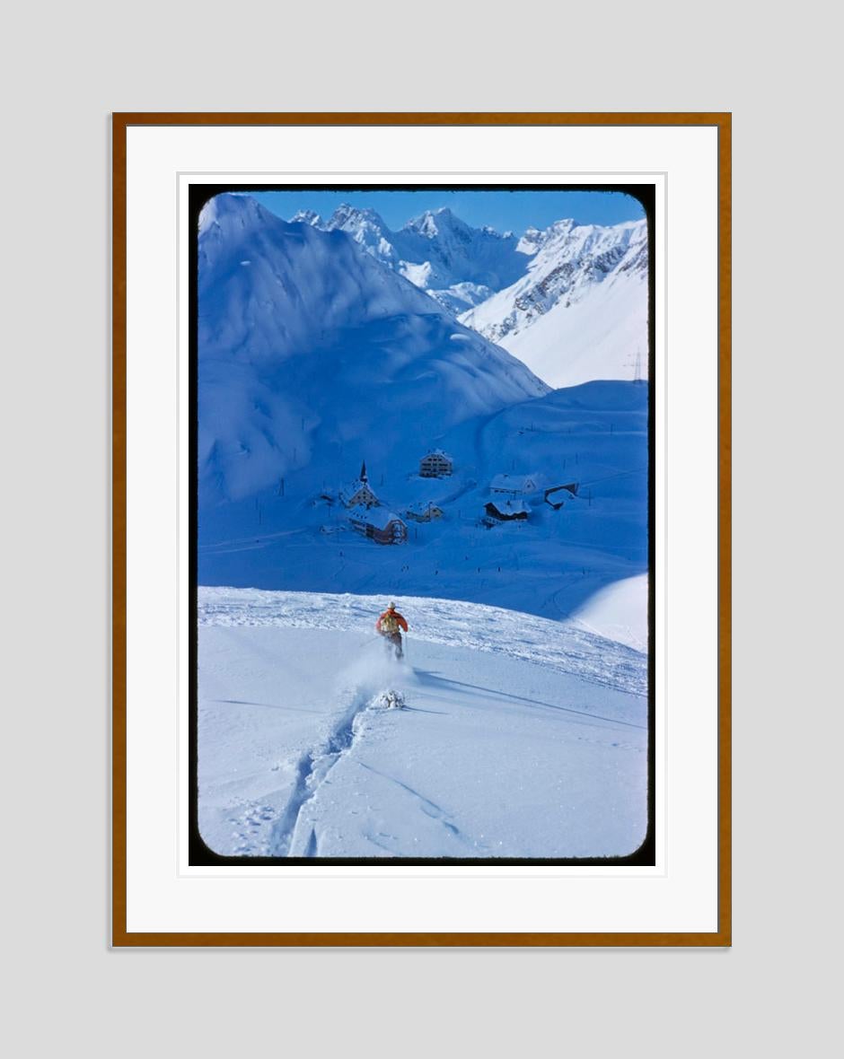 Snow Plough 1955 Limitierte, gestempelte Auflage  – Photograph von Toni Frissell