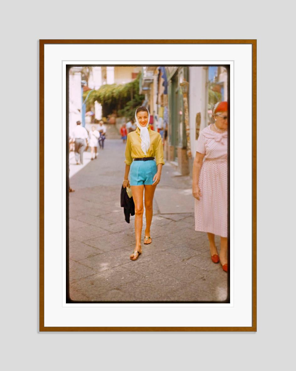 Sommermode 1959, limitierte, gestempelte Auflage (Braun), Color Photograph, von Toni Frissell