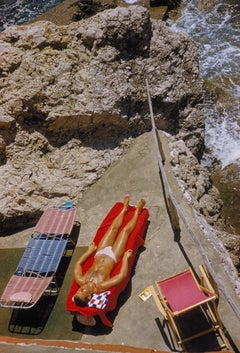 Toni Frissell „Capri Sun Lounge“ – Ungerahmte limitierte Auflage mit Signaturstempel