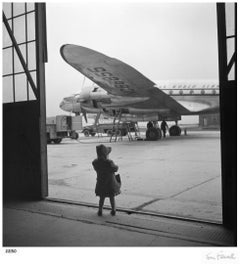 Toni Frissell « Young Traveller » – Édition limitée non encadrée, signée et estampillée