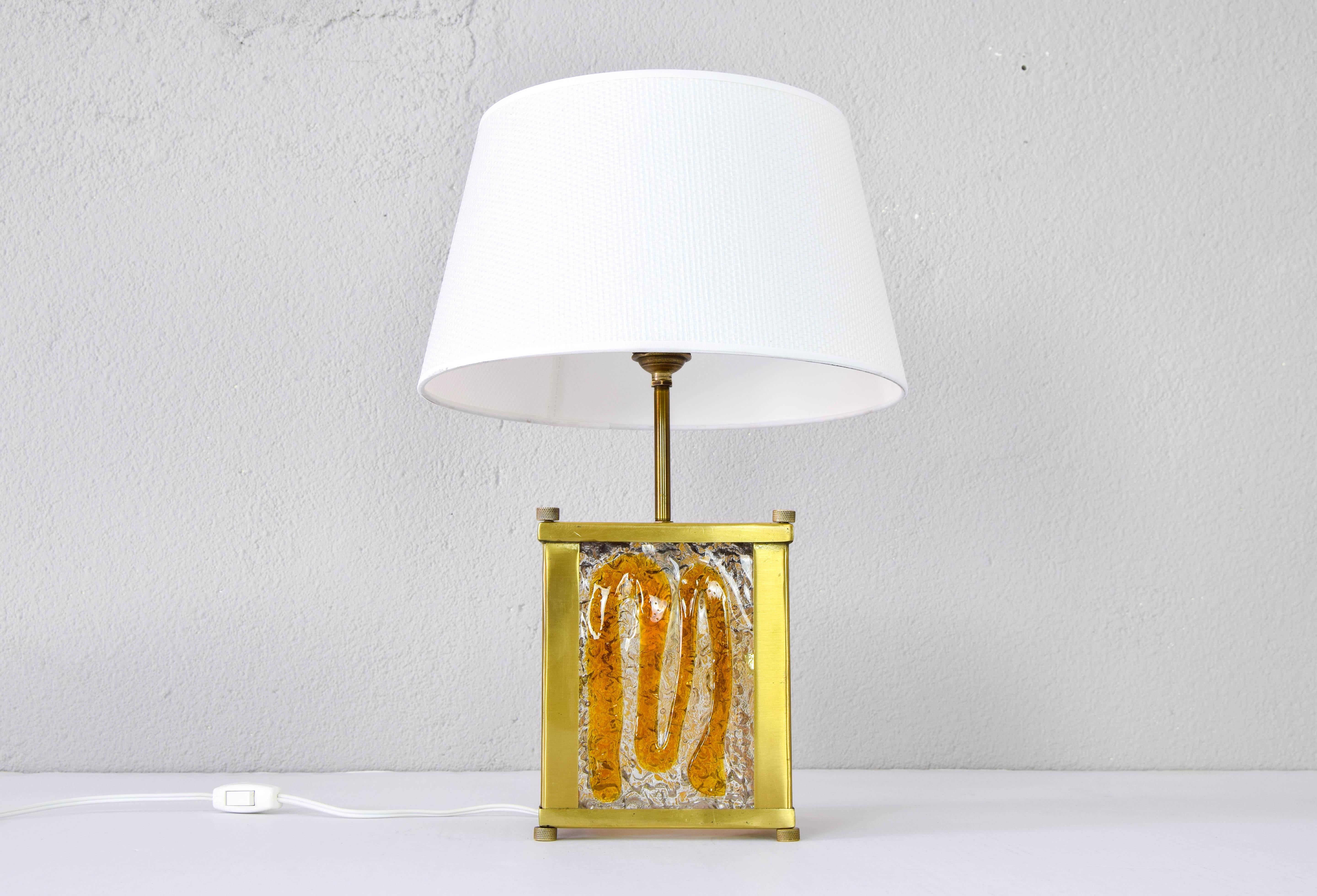 Amber Murano Glass and Brass Italian Modern Mazzega Table Lamp Zuccheri Style  For Sale 1