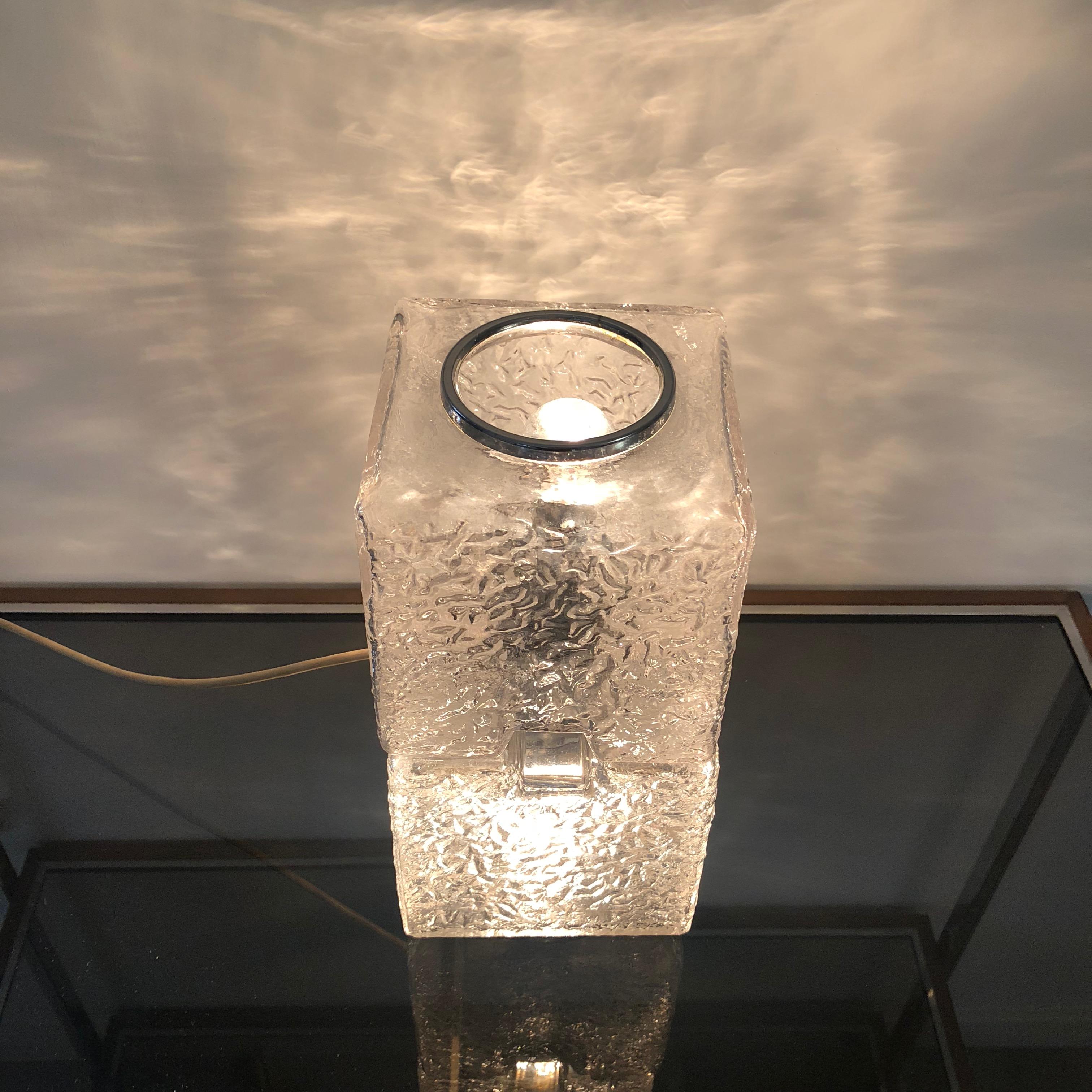 Modern Toni Zuccheri by VeArt Murano Glass 1970s Italian Design of Table Lamp