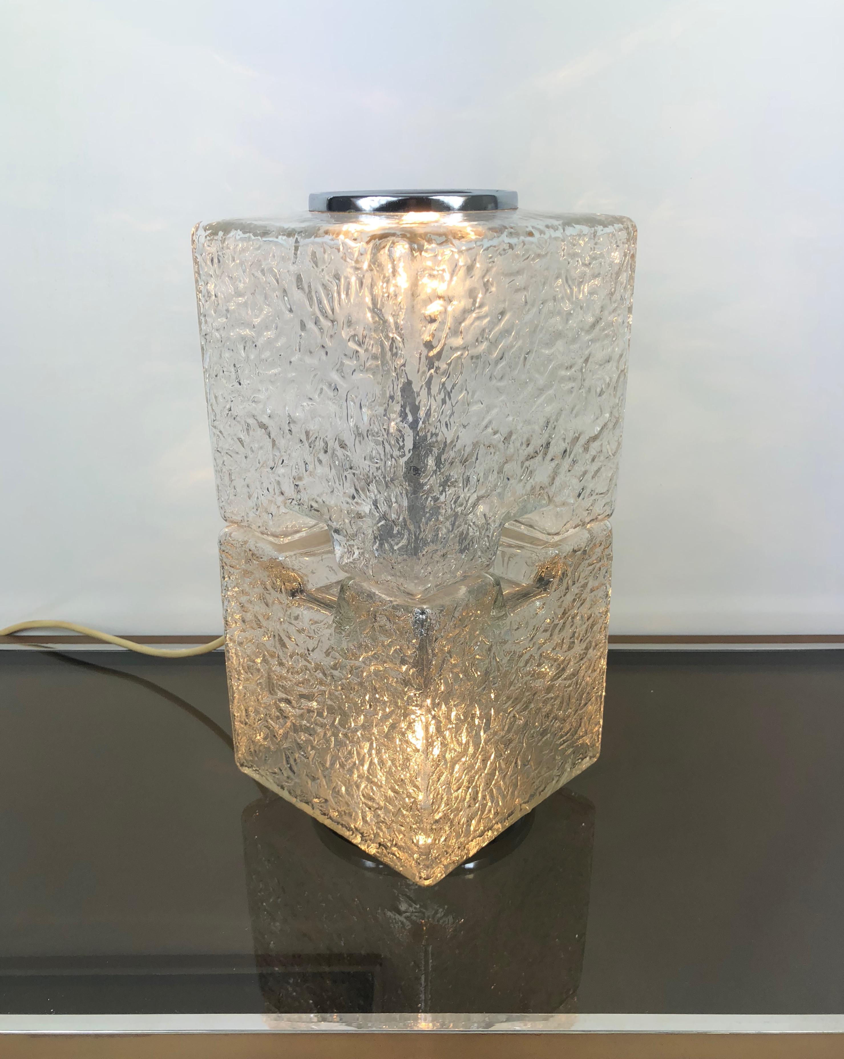 Late 20th Century Toni Zuccheri by VeArt Murano Glass 1970s Italian Design of Table Lamp