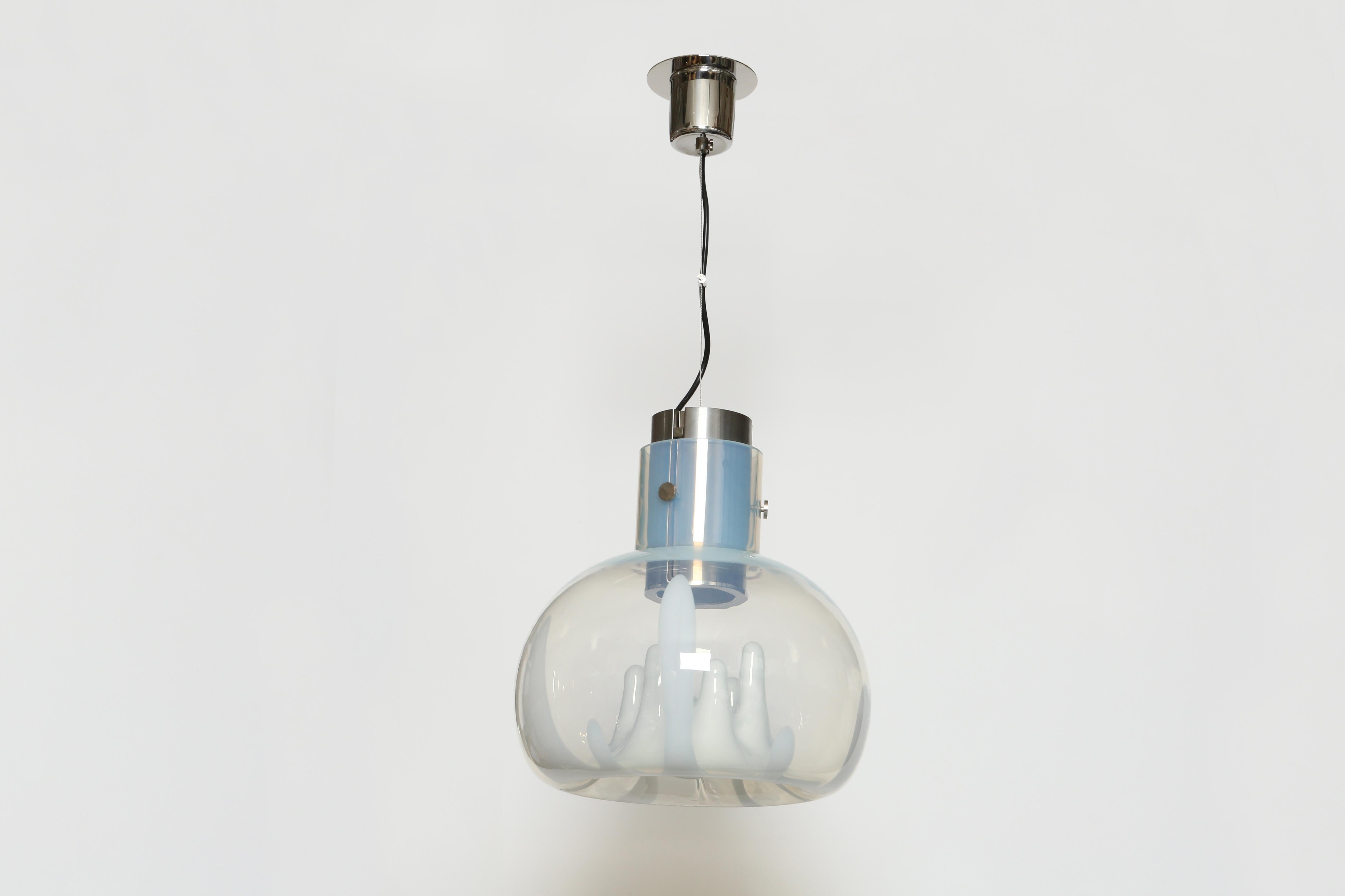 Toni Zuccheri para VeArt Suspensión de cristal de Murano, Italia circa 1960s en Bueno estado para la venta en Brooklyn, NY