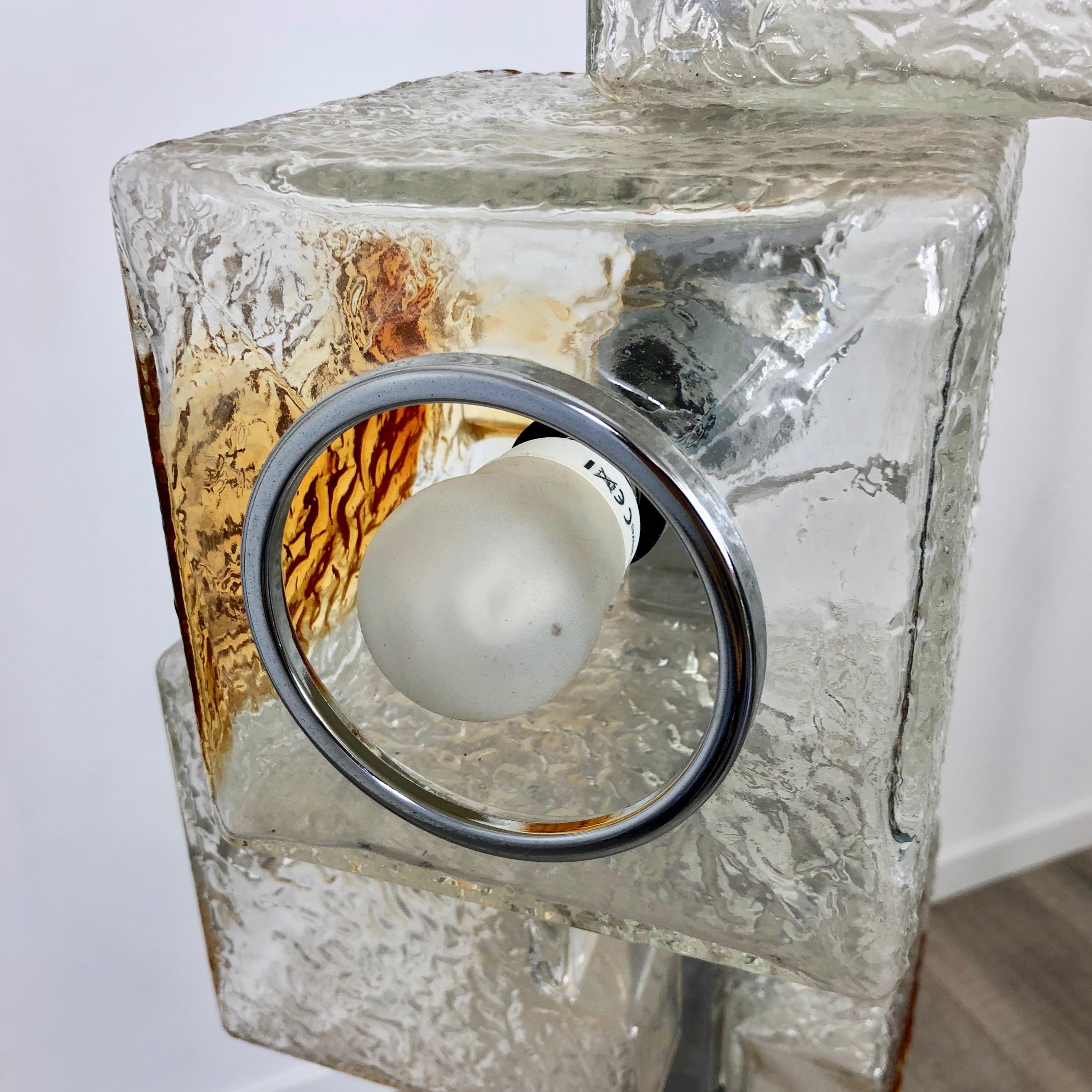 Toni Zuccheri for VeArt Sculpture Cube Design Chandelier 1970s Murano Art Glass For Sale 1