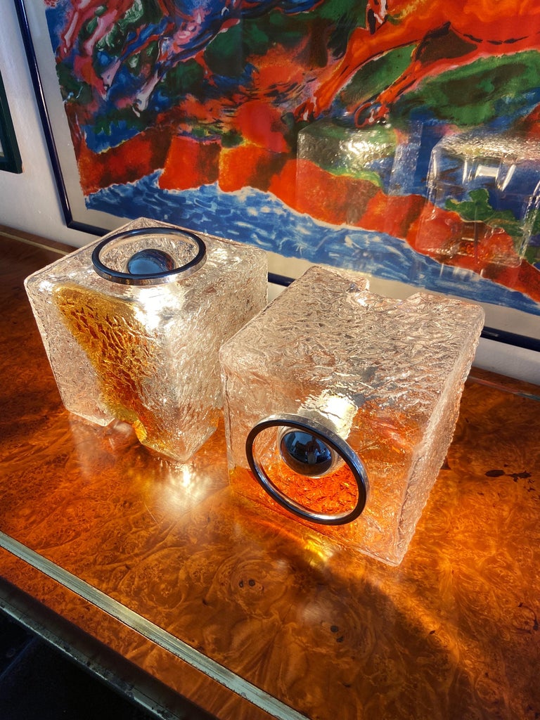 Toni Zuccheri for VeArt Sculpture Cube Design TableLight 1970s Murano Art Glass For Sale at 1stDibs