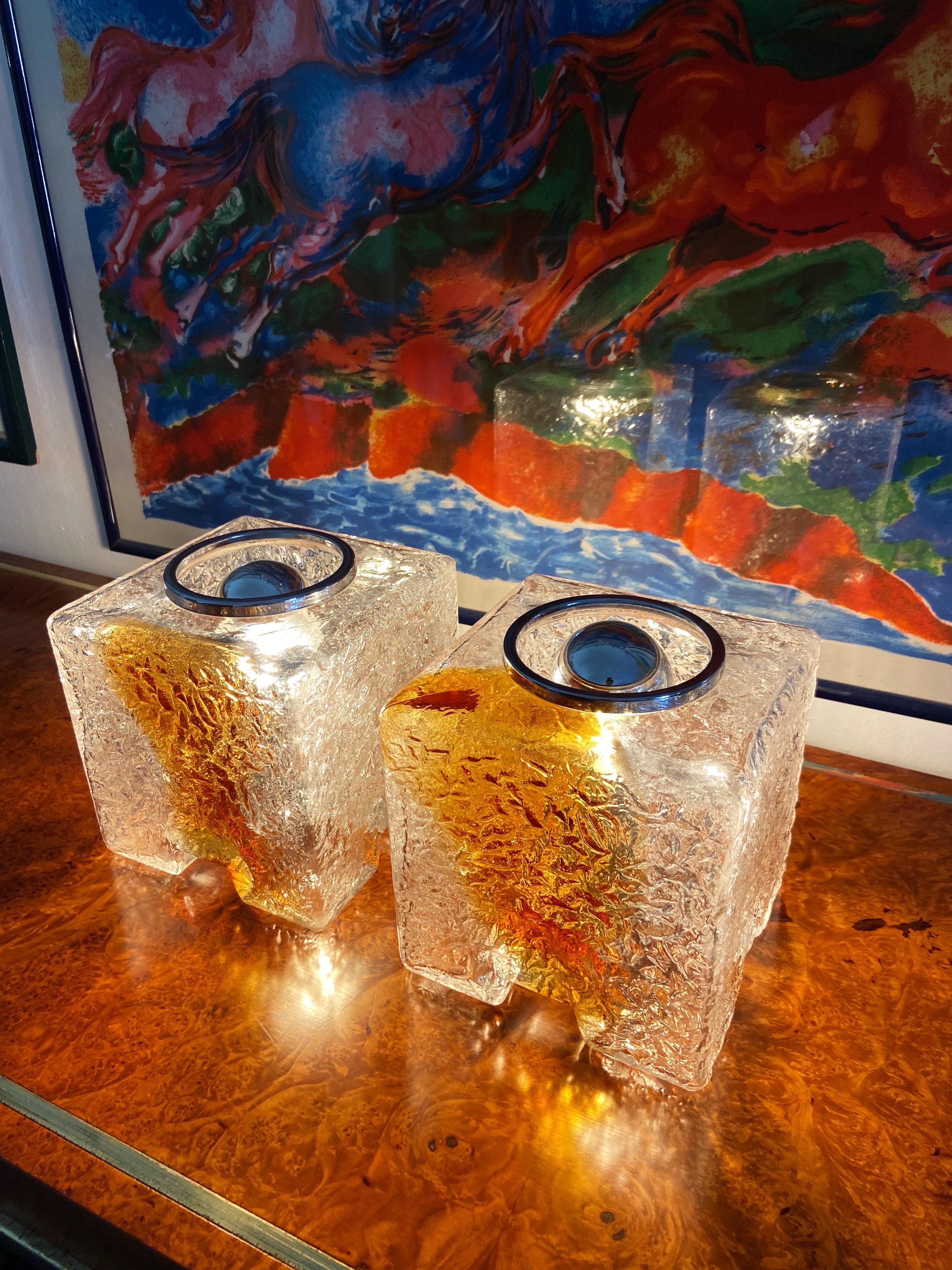 Mid-Century Modern Toni Zuccheri for VeArt Sculpture Cube Design Table-Light 1970s Murano Art Glass