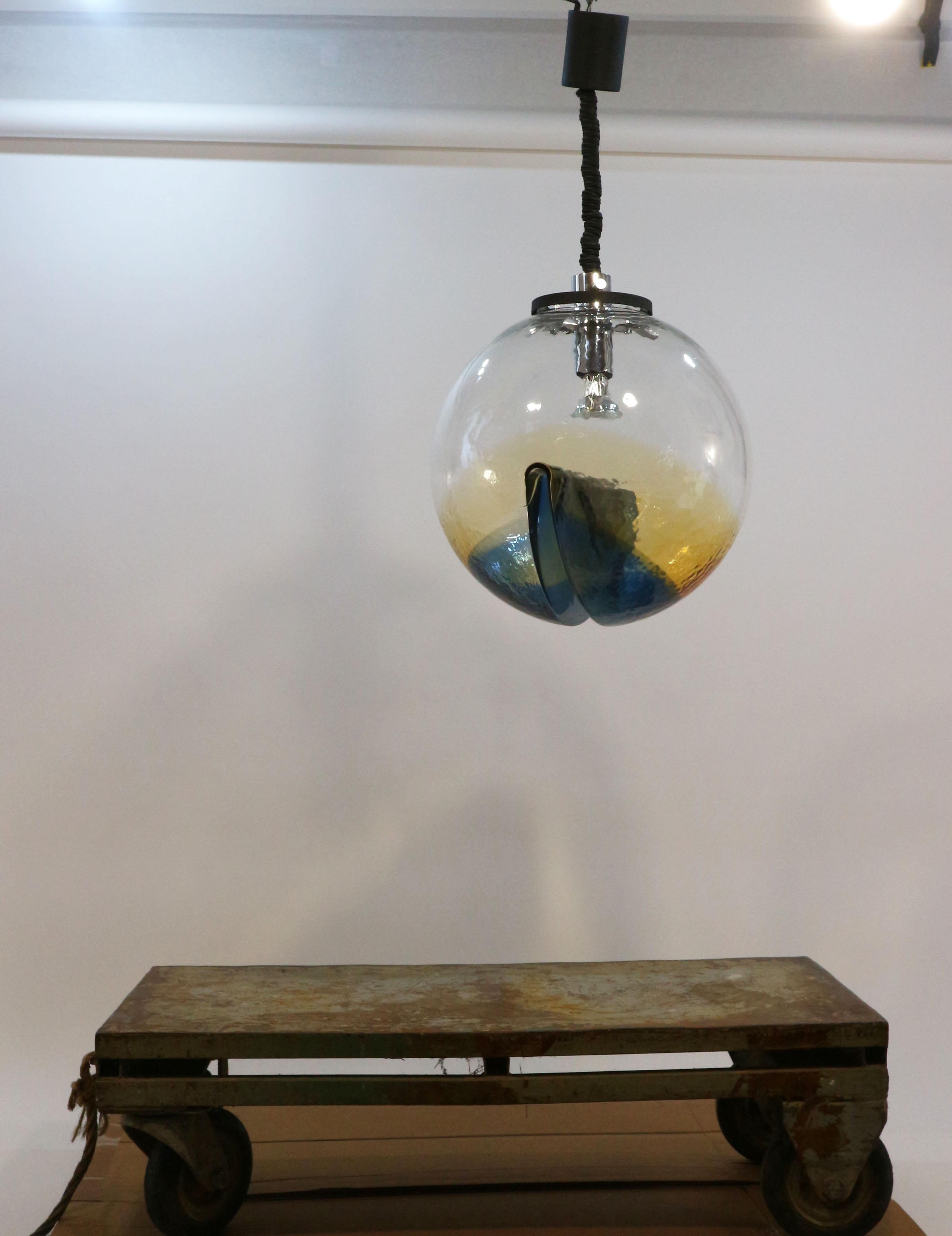 Blown Glass Toni Zuccheri for Venini Space Age Pendant For Sale