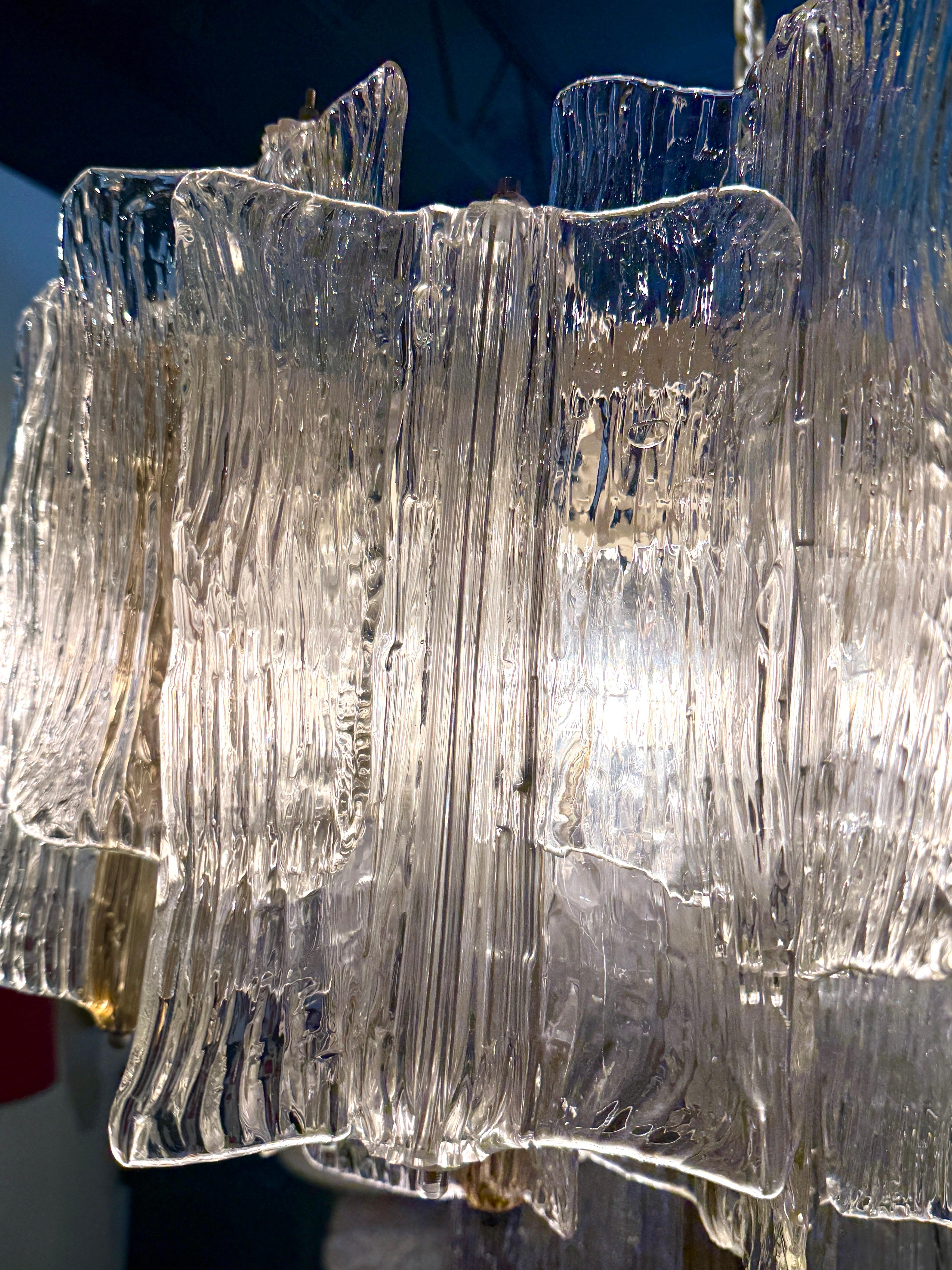 Vetro di Murano Lampadario a strati di Murano di Toni Zuccheri per Venini in vendita