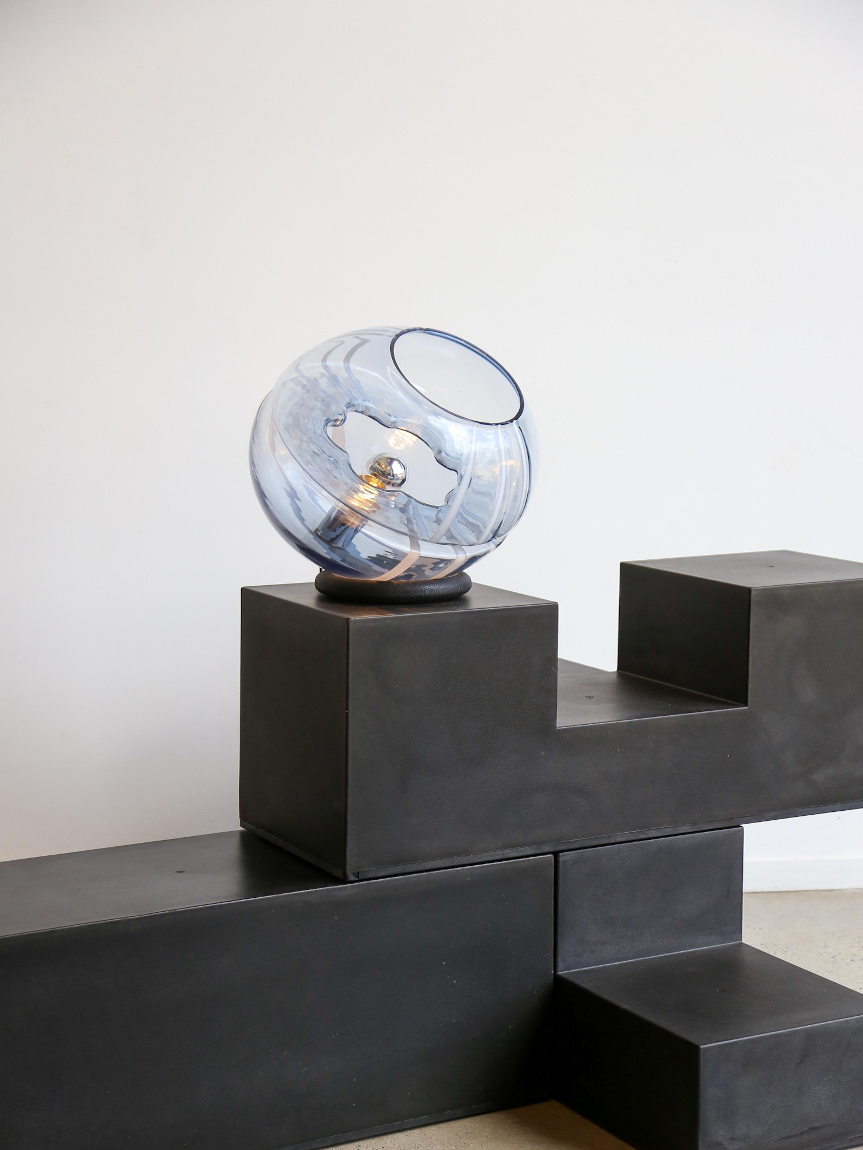 Mid-Century Modern Toni Zuccheri Round Murano Glass Table Lamp with White Lines
