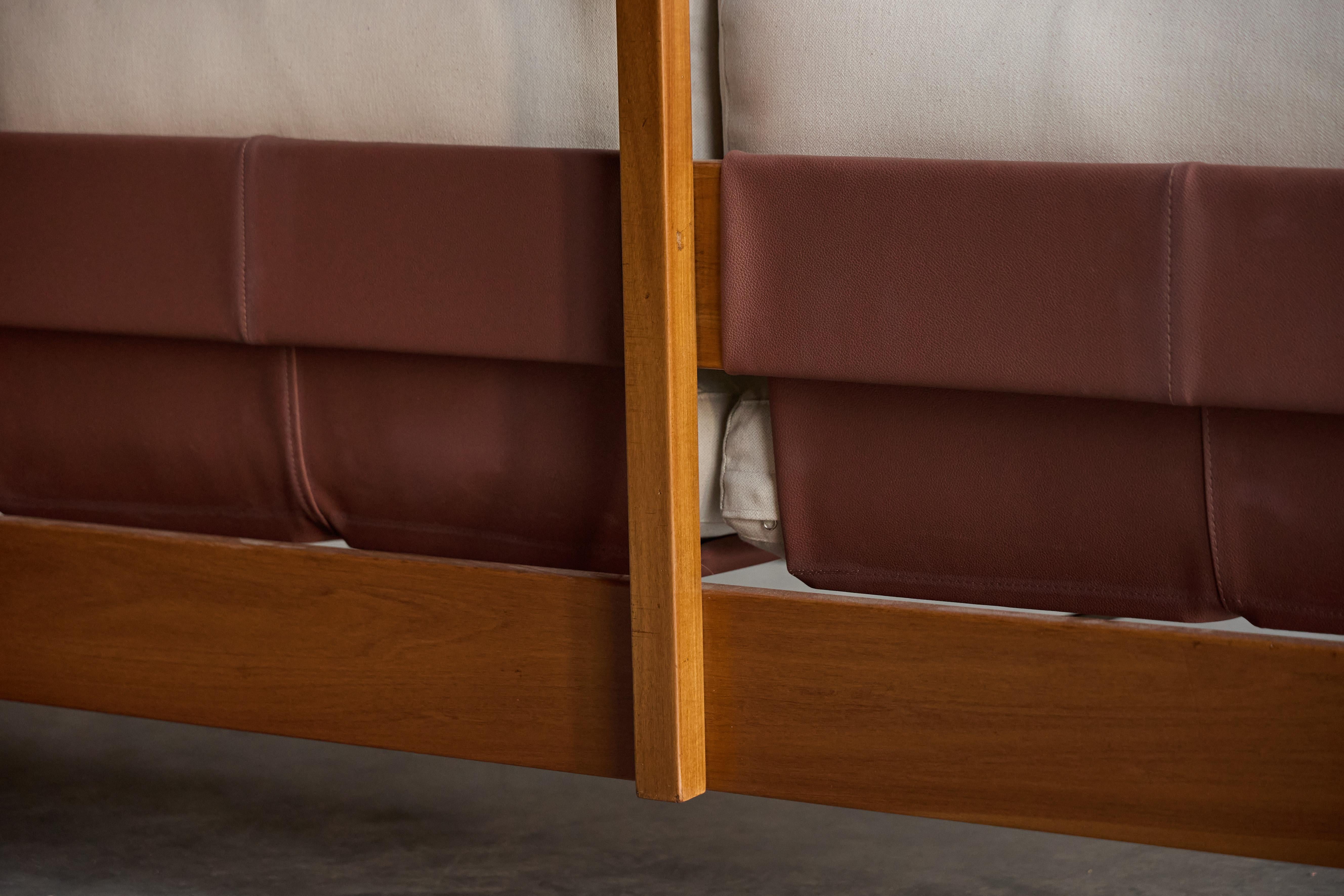 Dreisitziges Sofa „Tonico“ von Sergio Rodrigues, Brasilien, 1963 im Angebot 4