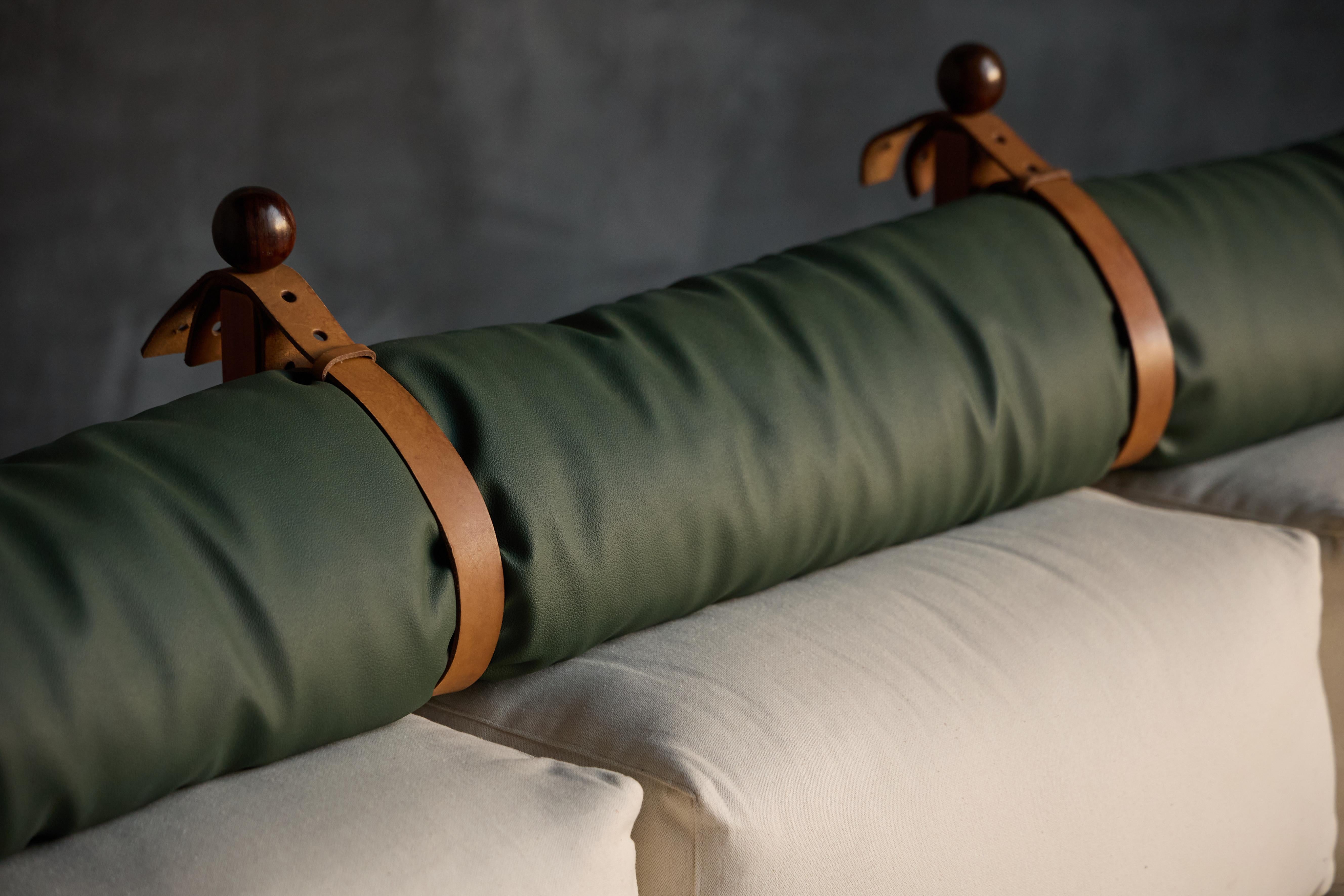 Dreisitziges Sofa „Tonico“ von Sergio Rodrigues, Brasilien, 1963 (Moderne der Mitte des Jahrhunderts) im Angebot
