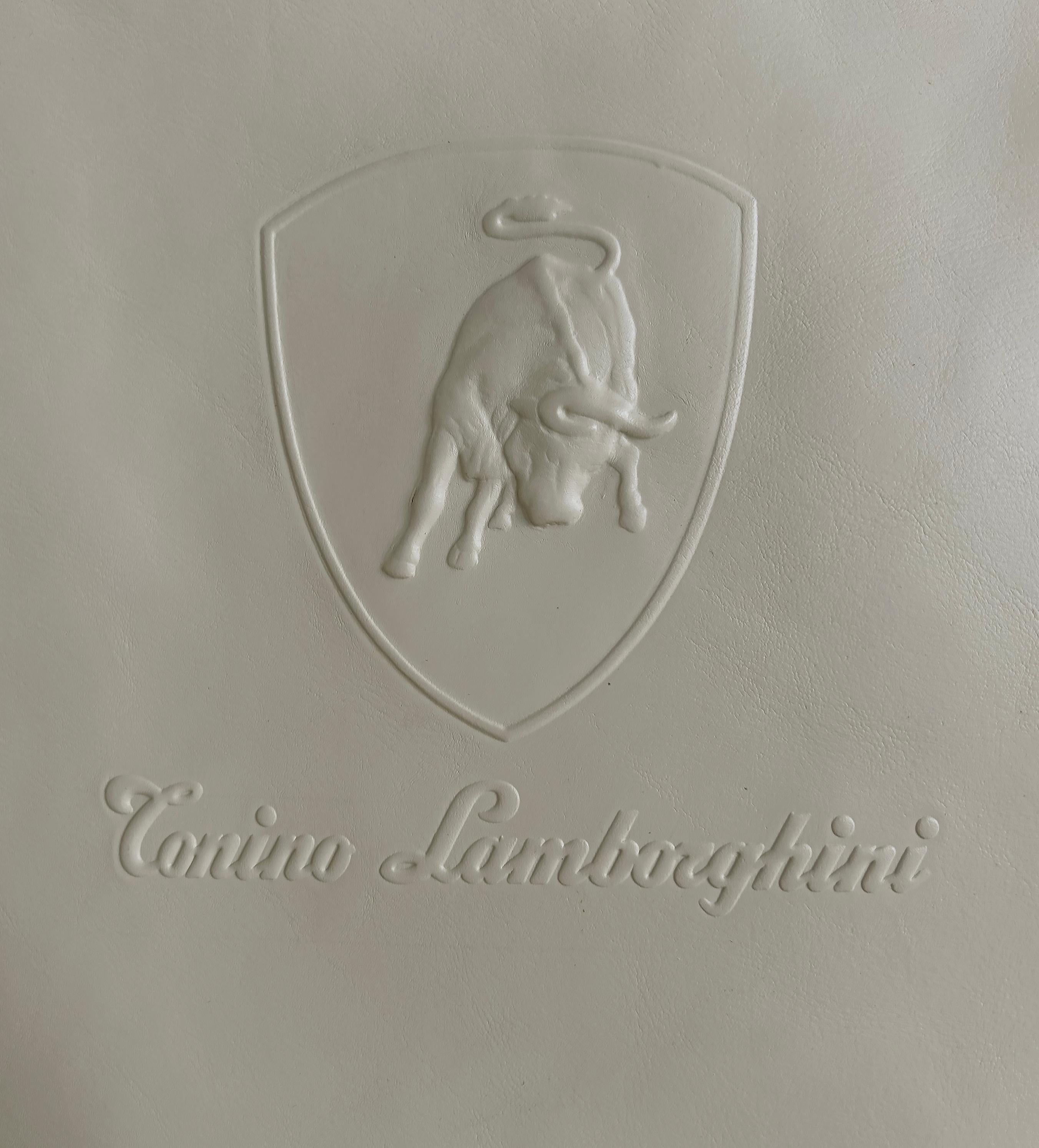 Tonino Lamborghini Italien, 2-teiliges Sofa aus Straußenleder in Modulform, 2010 im Angebot 5