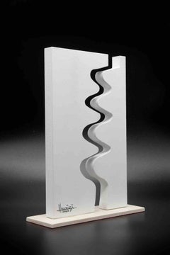 Abstract Composition in White - Sculpture by Tonino Maurizi - 2022