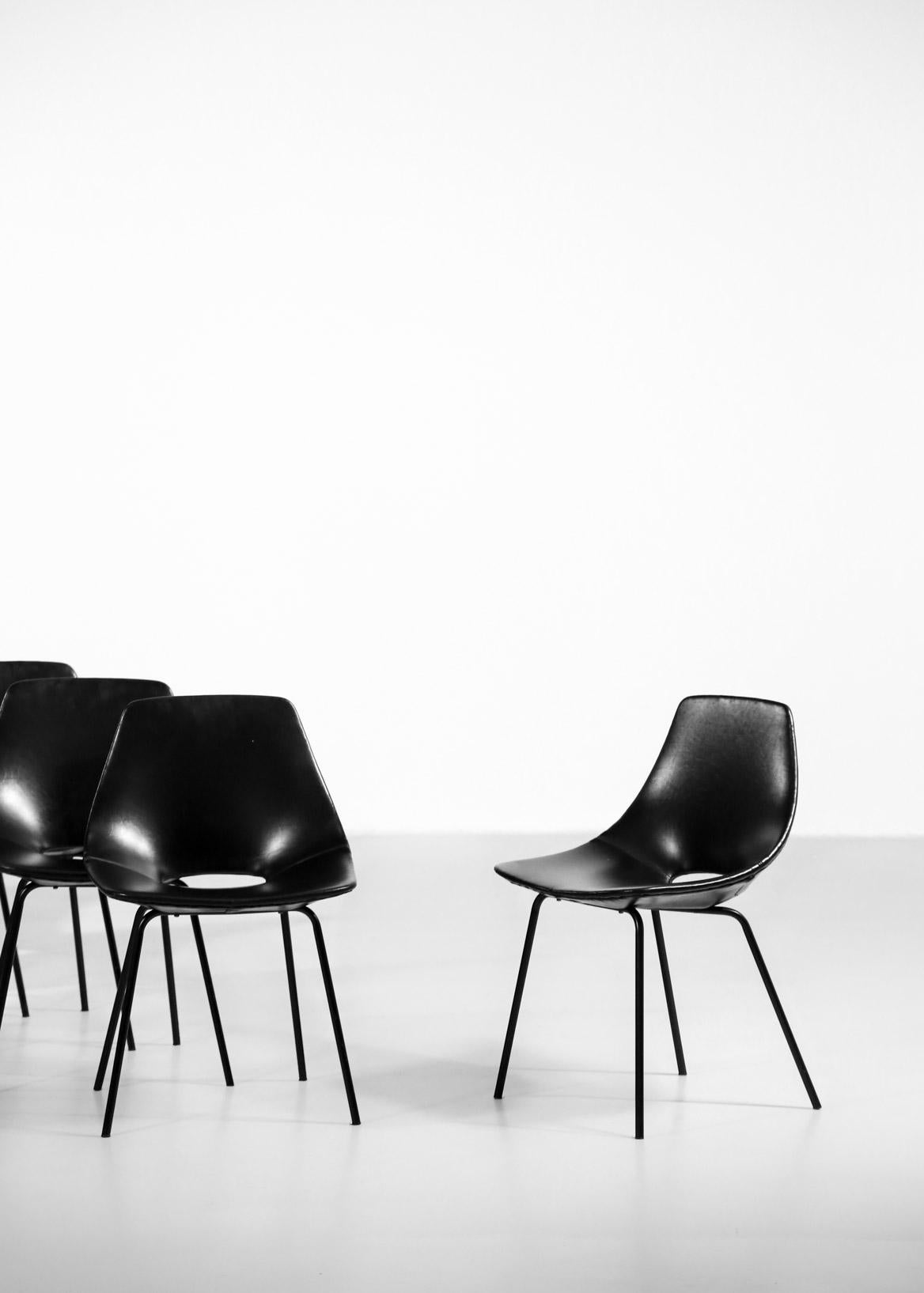 Tonneau Chairs by Pierre Guariche '16 Chairs' 3
