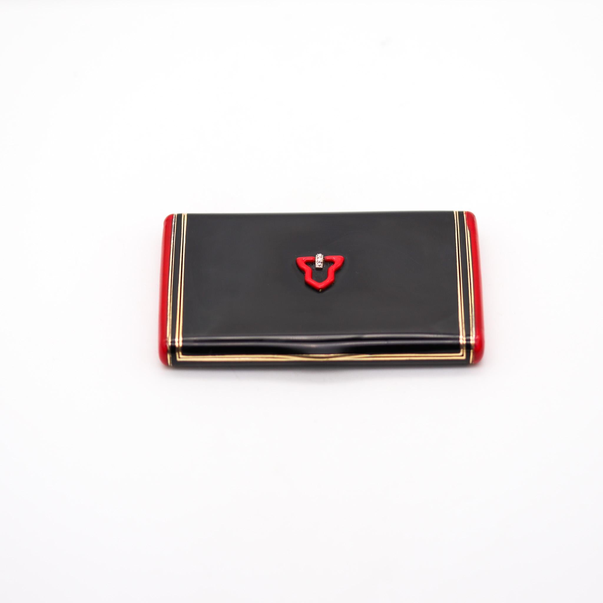 Tonnel Paris 1928 Art Deco Box In 14Kt Gold With Red & Black Lacquer And Diamond For Sale 1