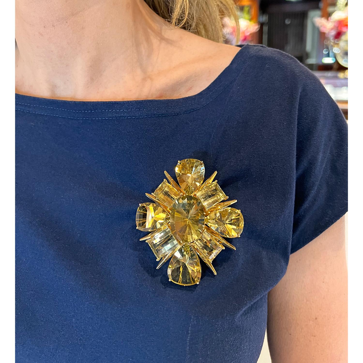 Tony Duquette Broche pendentif étoile en or jaune 18 carats et citrine Excellent état - En vente à Palm Beach, FL