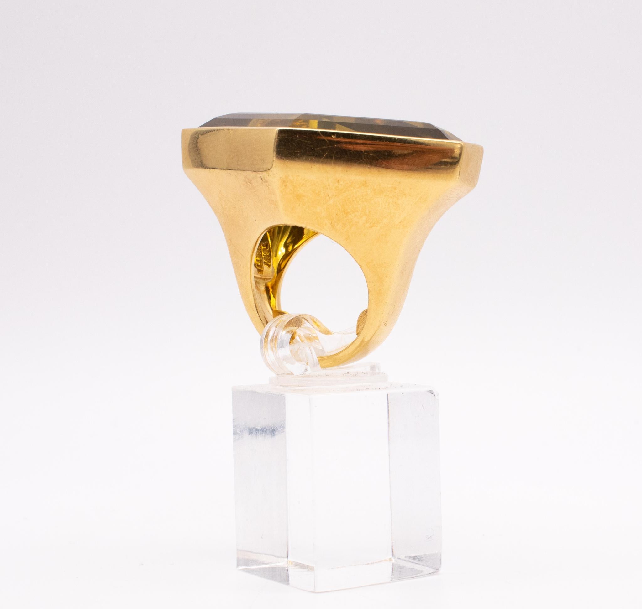 Tony Duquette Massive Geometric Cocktail Ring 18 Karat Yellow Gold 85cts Citrine In Excellent Condition For Sale In Miami, FL