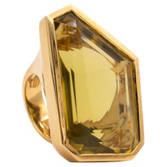 Retro Tony Duquette Massive Geometric Cocktail Ring 18 Karat Yellow Gold 85cts Citrine