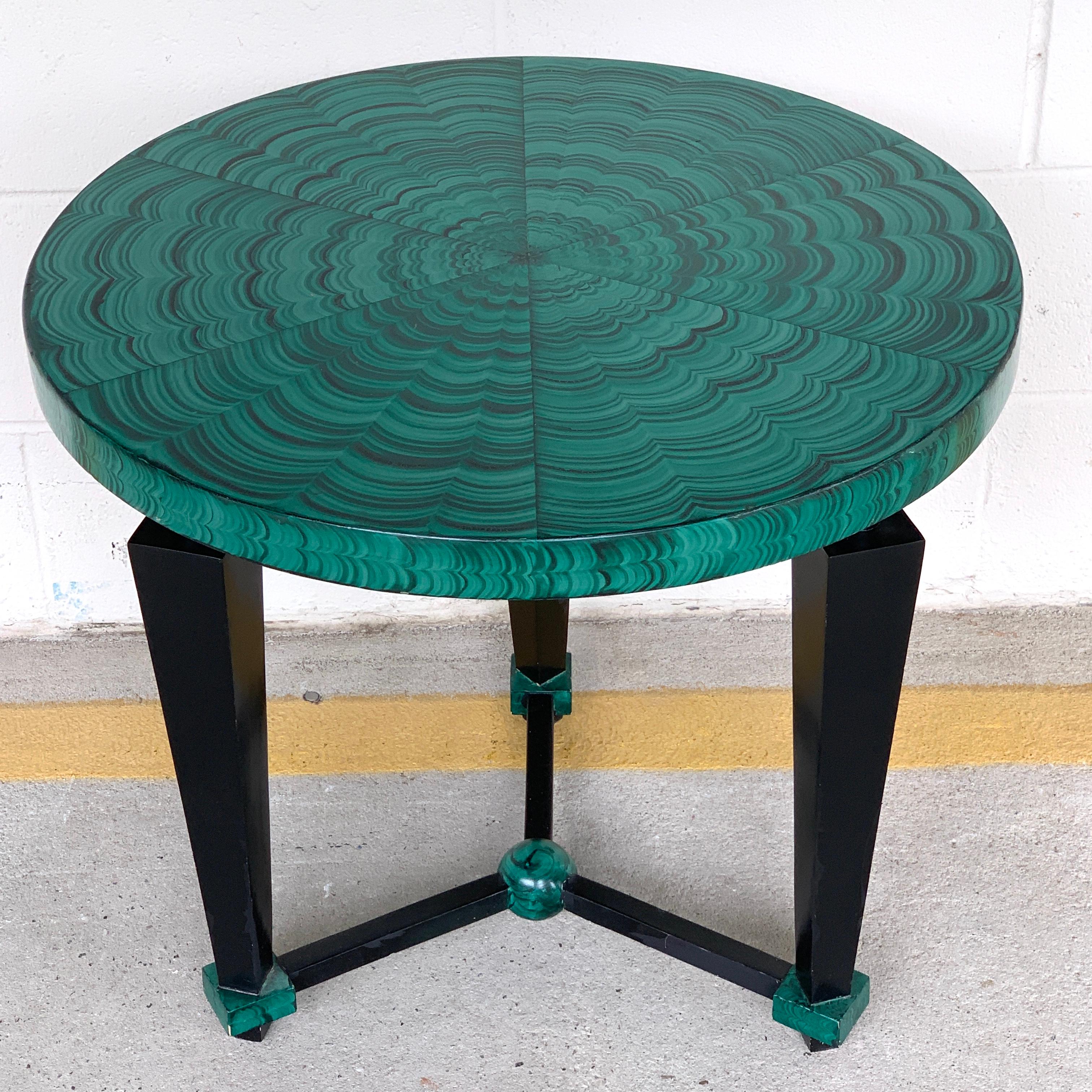 20th Century Tony Duquette Style Faux Malachite and Ebonized Guéridon or Side Table For Sale