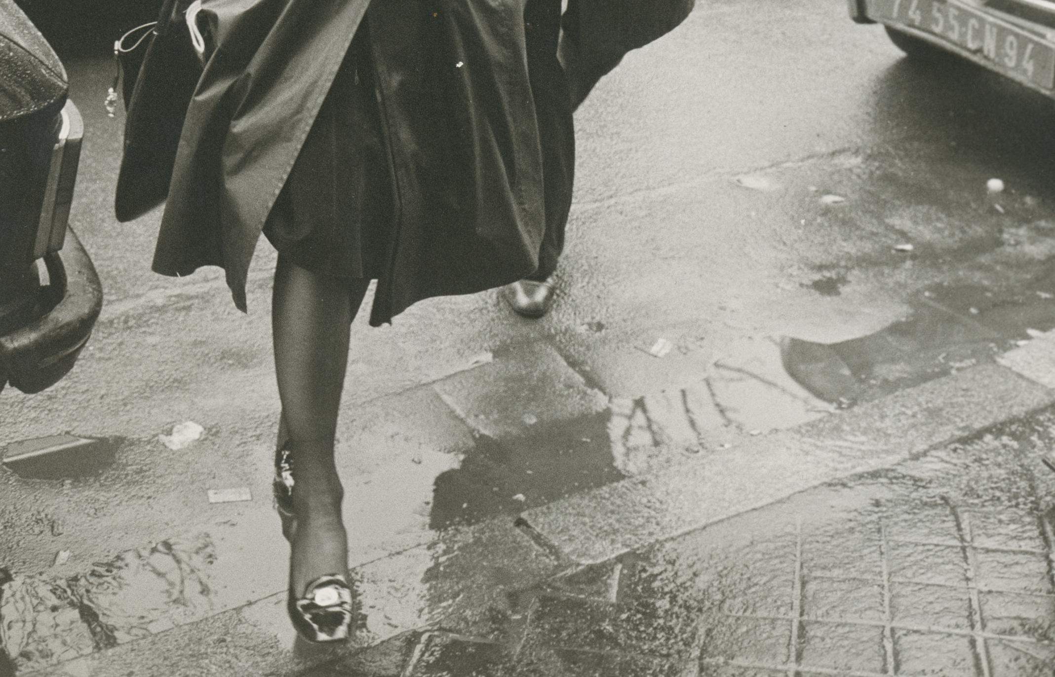 Jackie Kennedy; Paris; France, 1975, 30, 7 x 20, 1 cm - Photograph by Tony Grylla