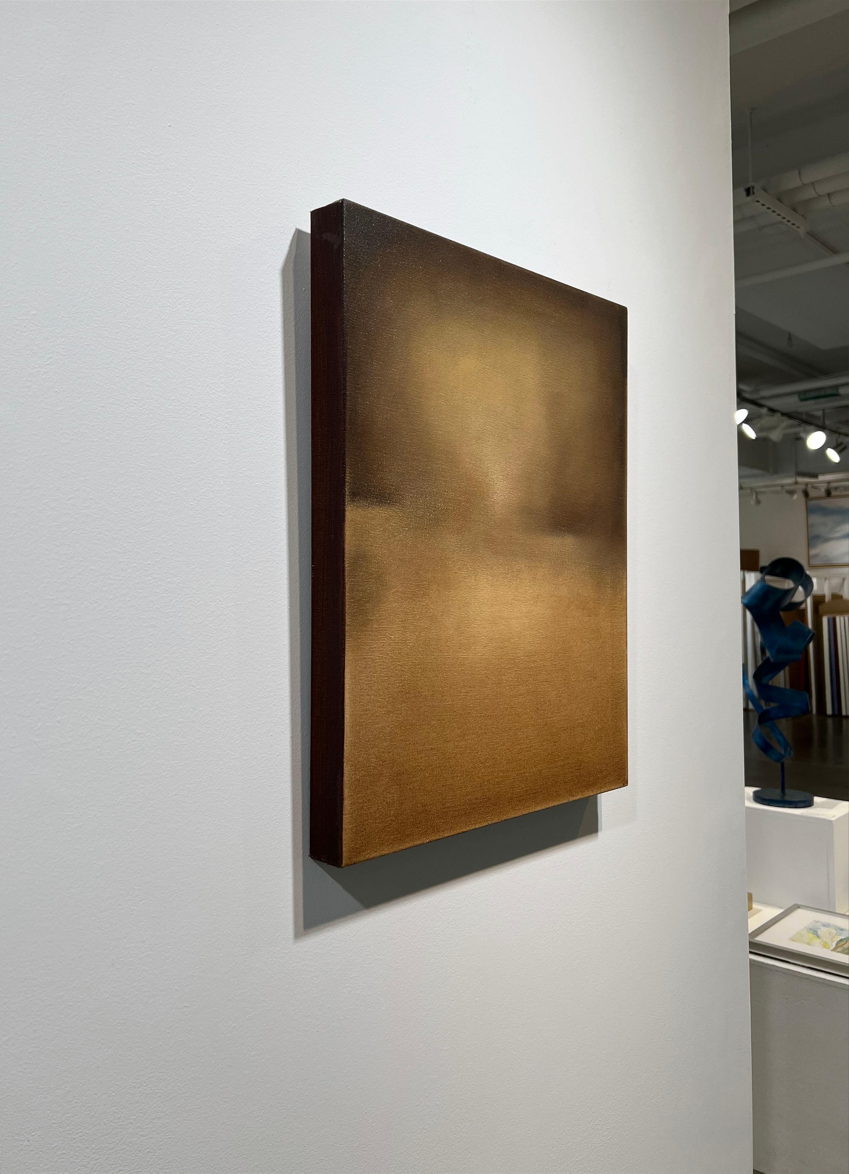 Cette peinture abstraite de Tony Iadicicco est réalisée avec de la peinture à l'huile sur toile. Il présente une palette de terre d'ombre chaude avec des couleurs douces et mélangées formant une composition abstraite avec une vague ligne d'horizon.