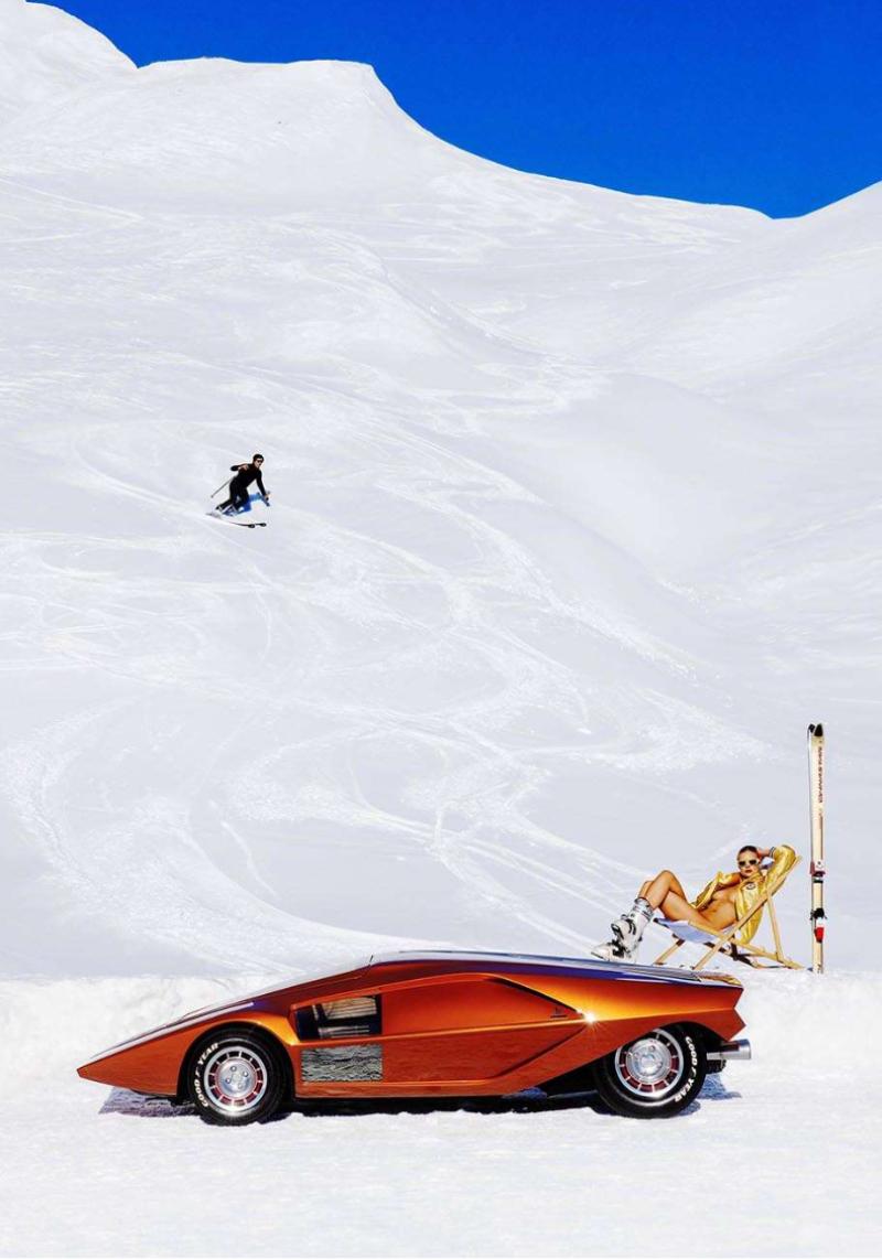 Tony Kelly Color Photograph – 'Apres! St. Moritz' - Lancia Stratos Zero auf der Piste, Kunstfotografie, 2023