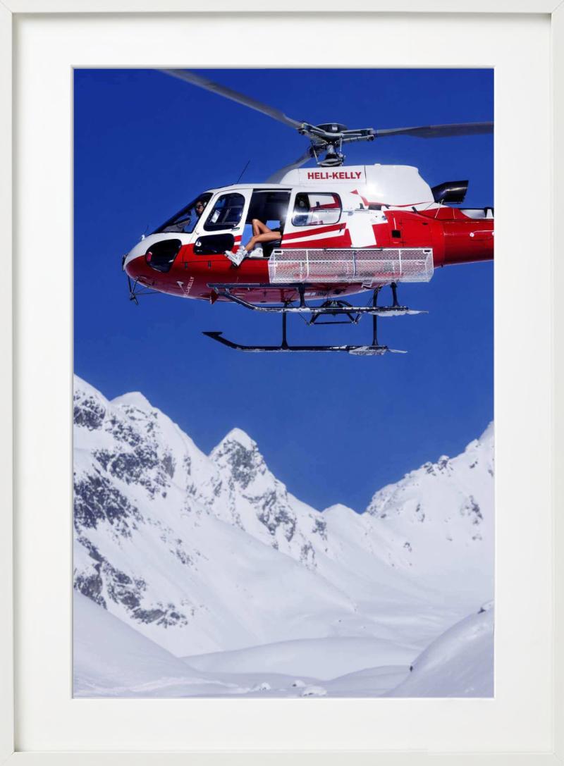 Heli Kelly ! - Contemporain Photograph par Tony Kelly