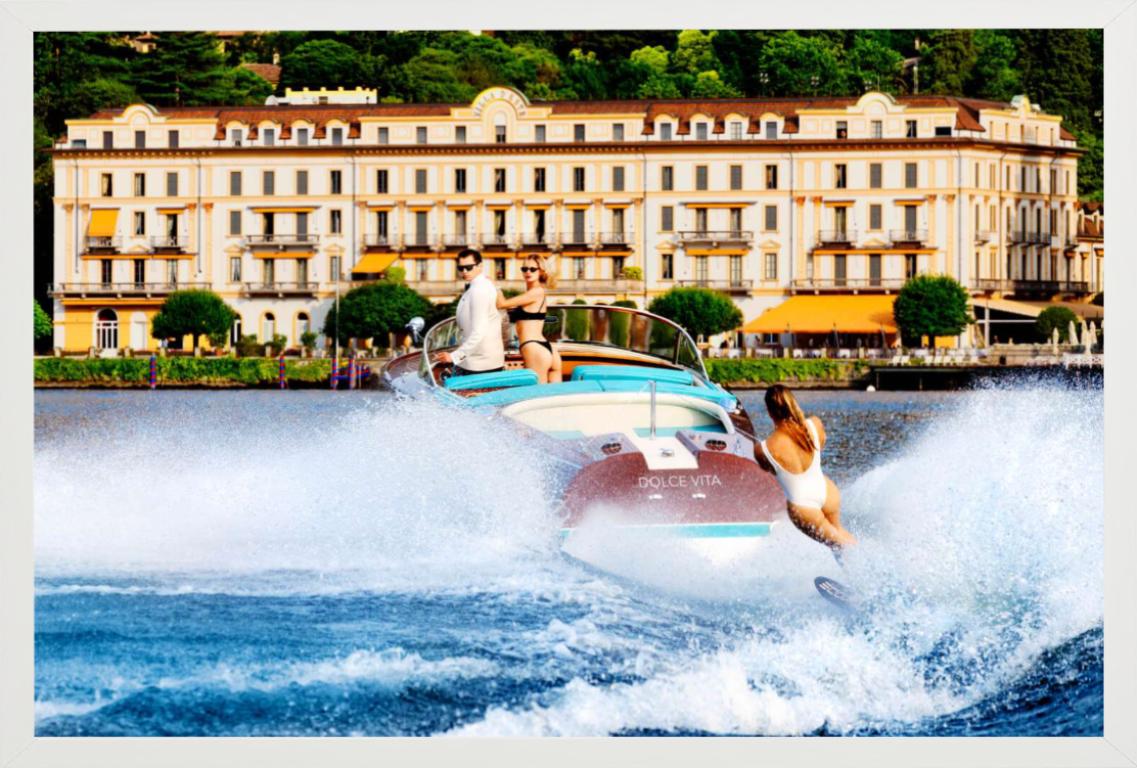 'Lunch for Three at Two' - waterskiing at Lake Como, fine art photography, 2023 - Photograph by Tony Kelly