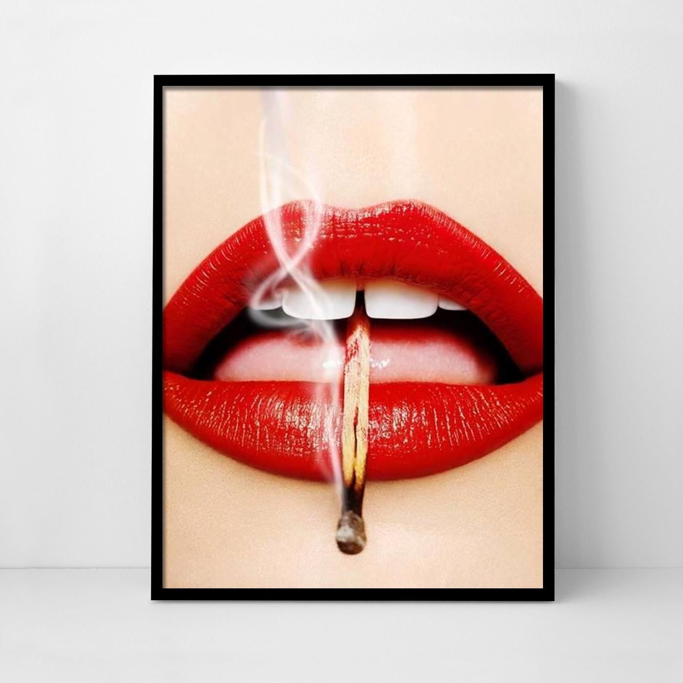 Smoking Lips - 2013 Playboy Cover of Red Lips with a Burning Match (Lèvres rouges avec une allumette enflammée), fine art - Contemporain Photograph par Tony Kelly