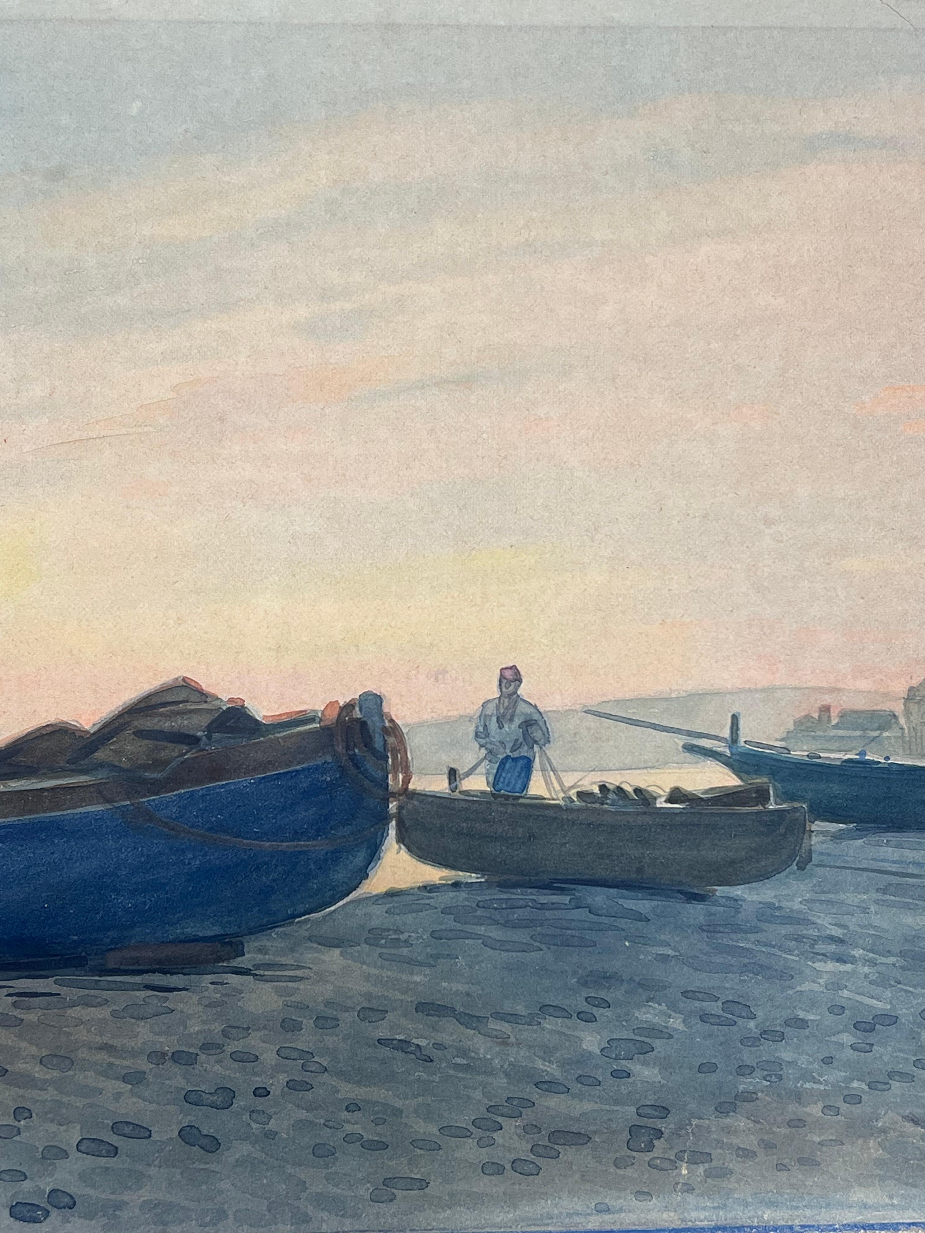 Scène de port au crépuscule avec des pêcheurs et des bateaux en bois se reposant sur la rive - Beige Landscape Painting par  Tony Minartz 