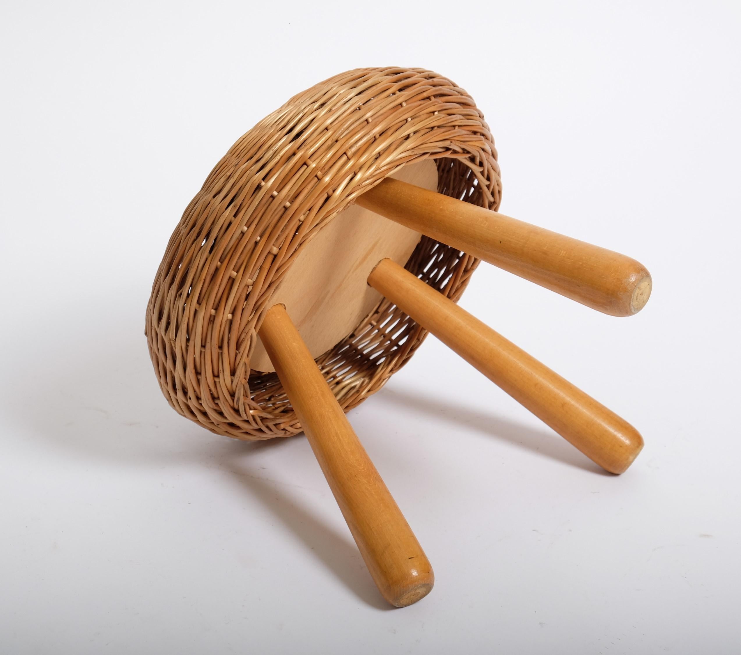 Tony Paul 'Attributed' Stool Wicker Wood, United States 1950s For Sale 10