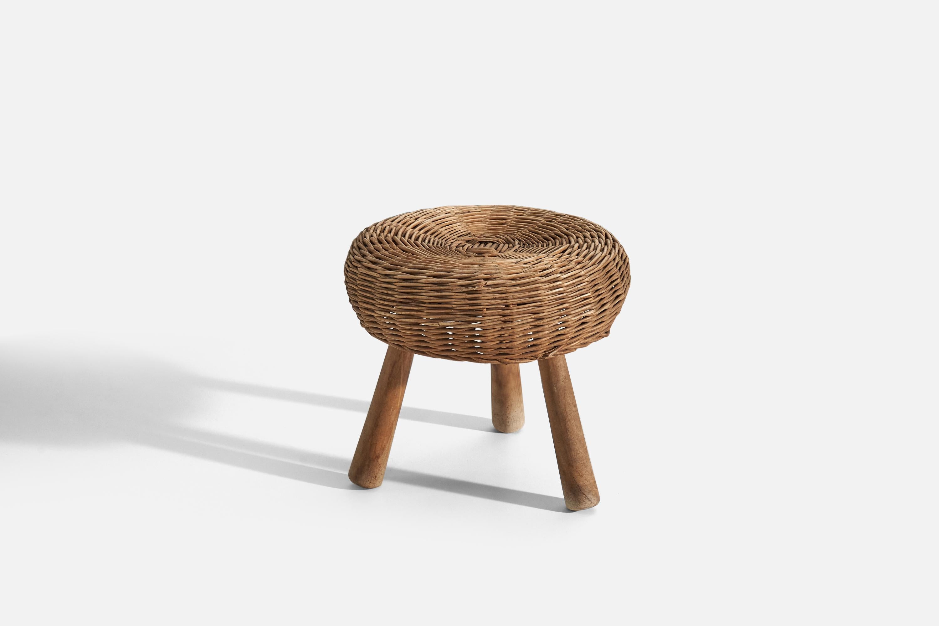 Tony Paul, “Attributed” Stool, Wicker, Wood, United States, 1950s In Good Condition For Sale In High Point, NC