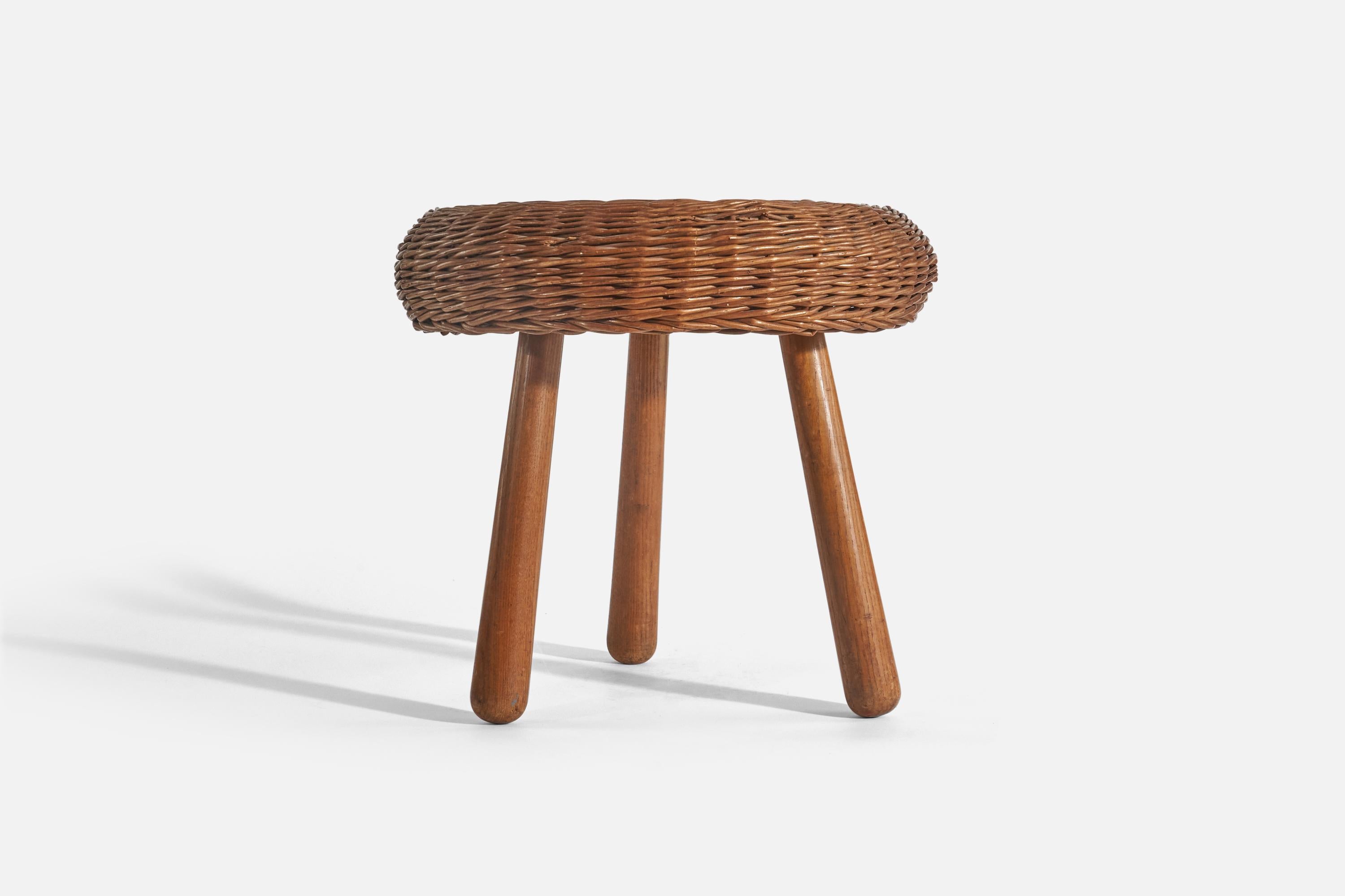 Mid-Century Modern Tony Paul Attribution, Stool, Wicker, Wood, United States, 1950s For Sale