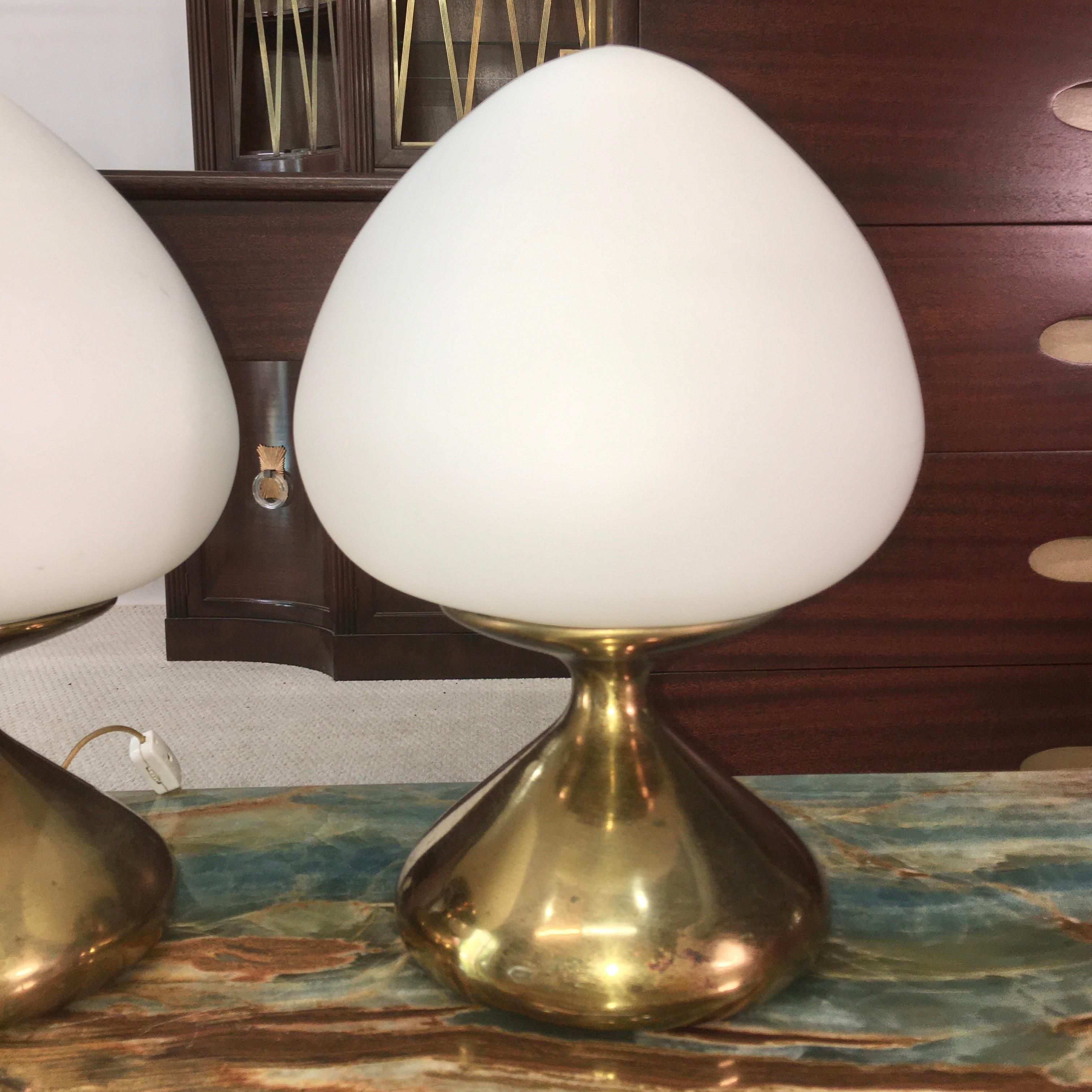 Tony Paul for Westwood Set of 3 Brass and Opaline Mushroom Lamps 3