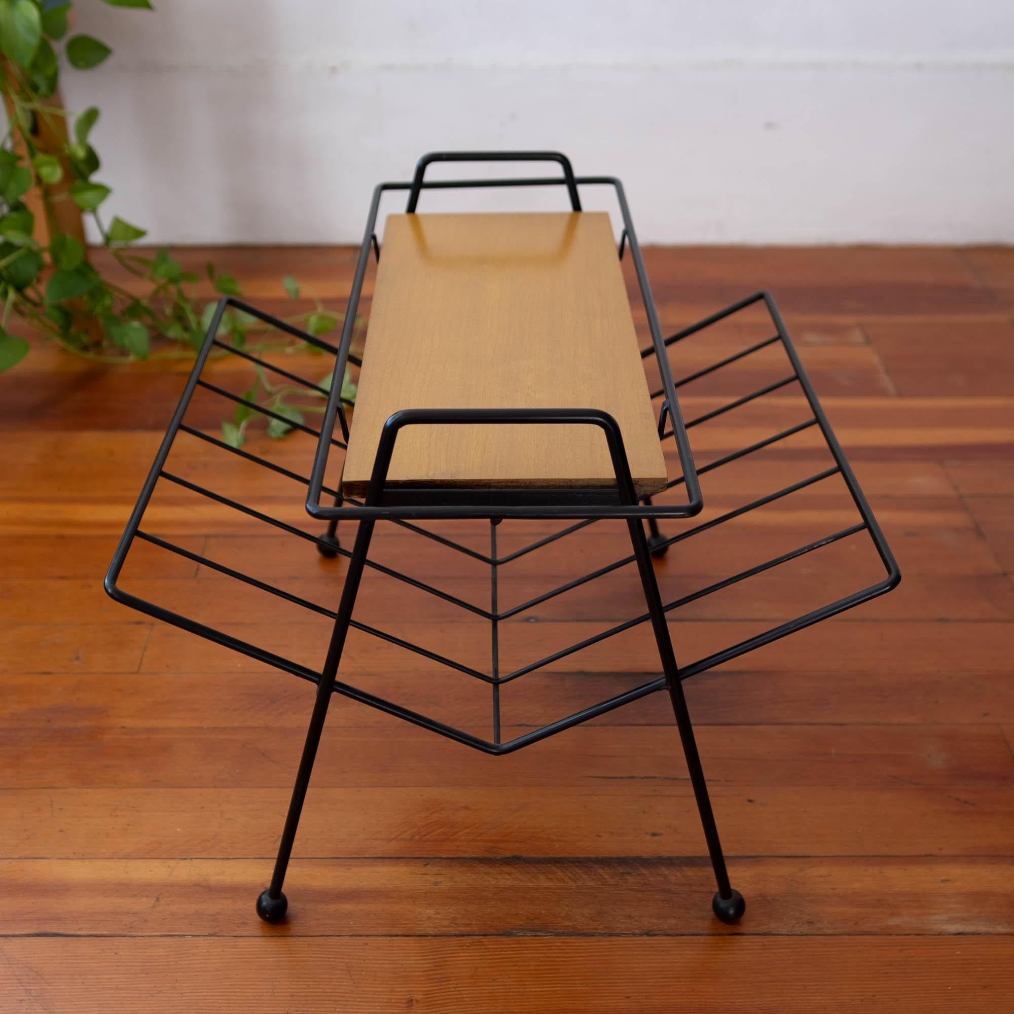 Tony Paul Magazine Rack Removable Tray Table, 1950s For Sale 1