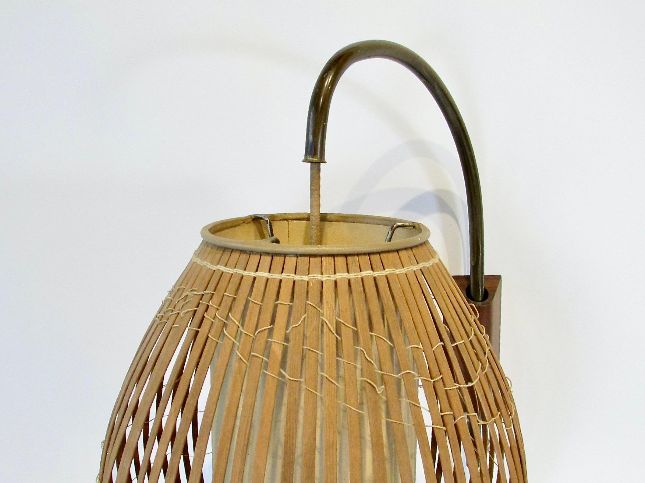 Tony Paul style 1950s organic modern fish trap adjustable wall lamp For Sale 5